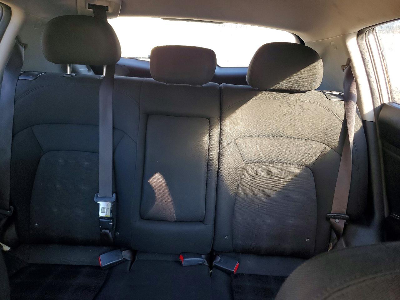 2012 Kia Sportage Lx Silver vin: KNDPBCA2XC7216332