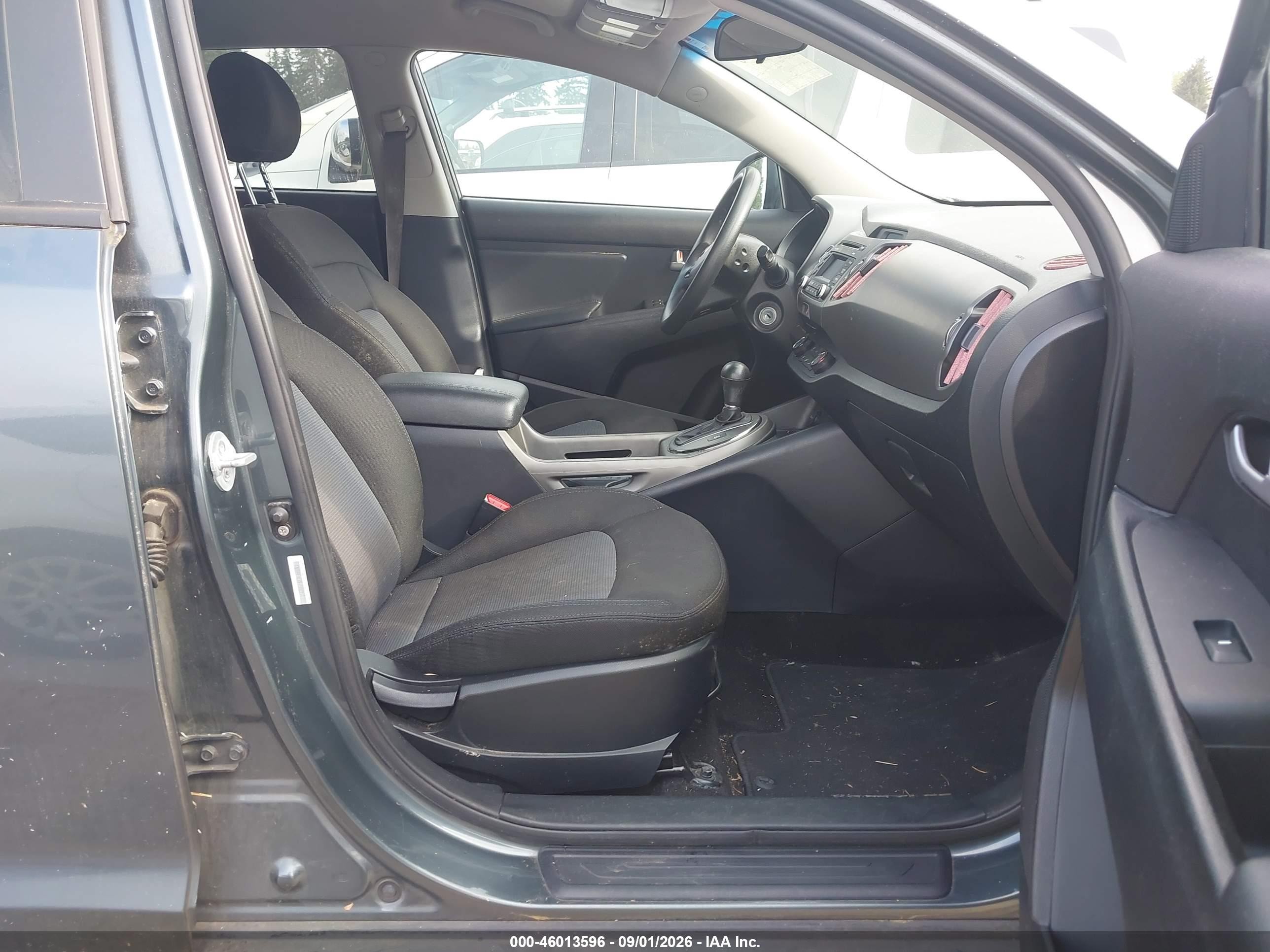 2014 Kia Sportage Lx Gray vin: KNDPBCAC0E7560151
