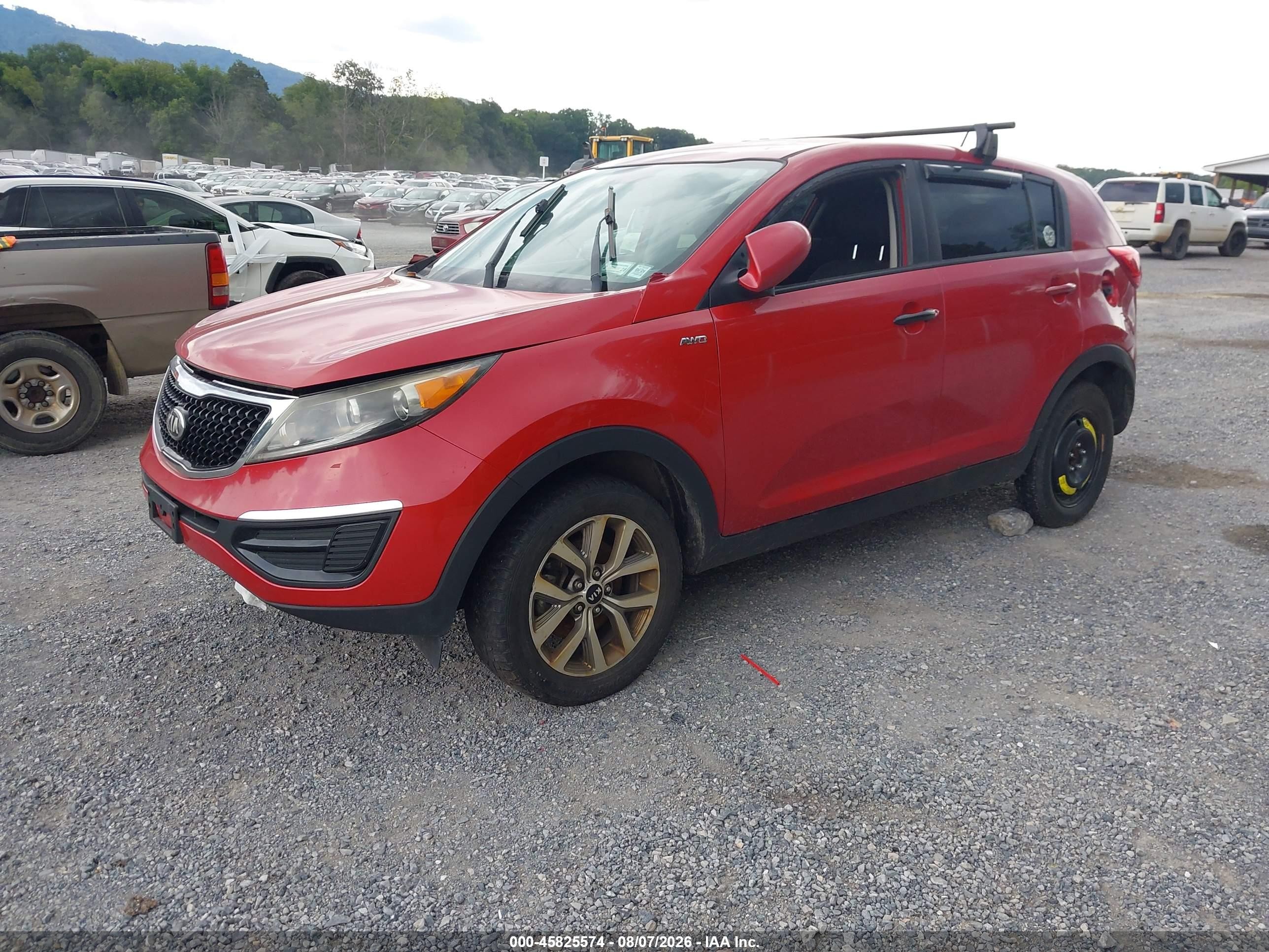 2015 Kia Sportage Lx Красный vin: KNDPBCAC0F7699133