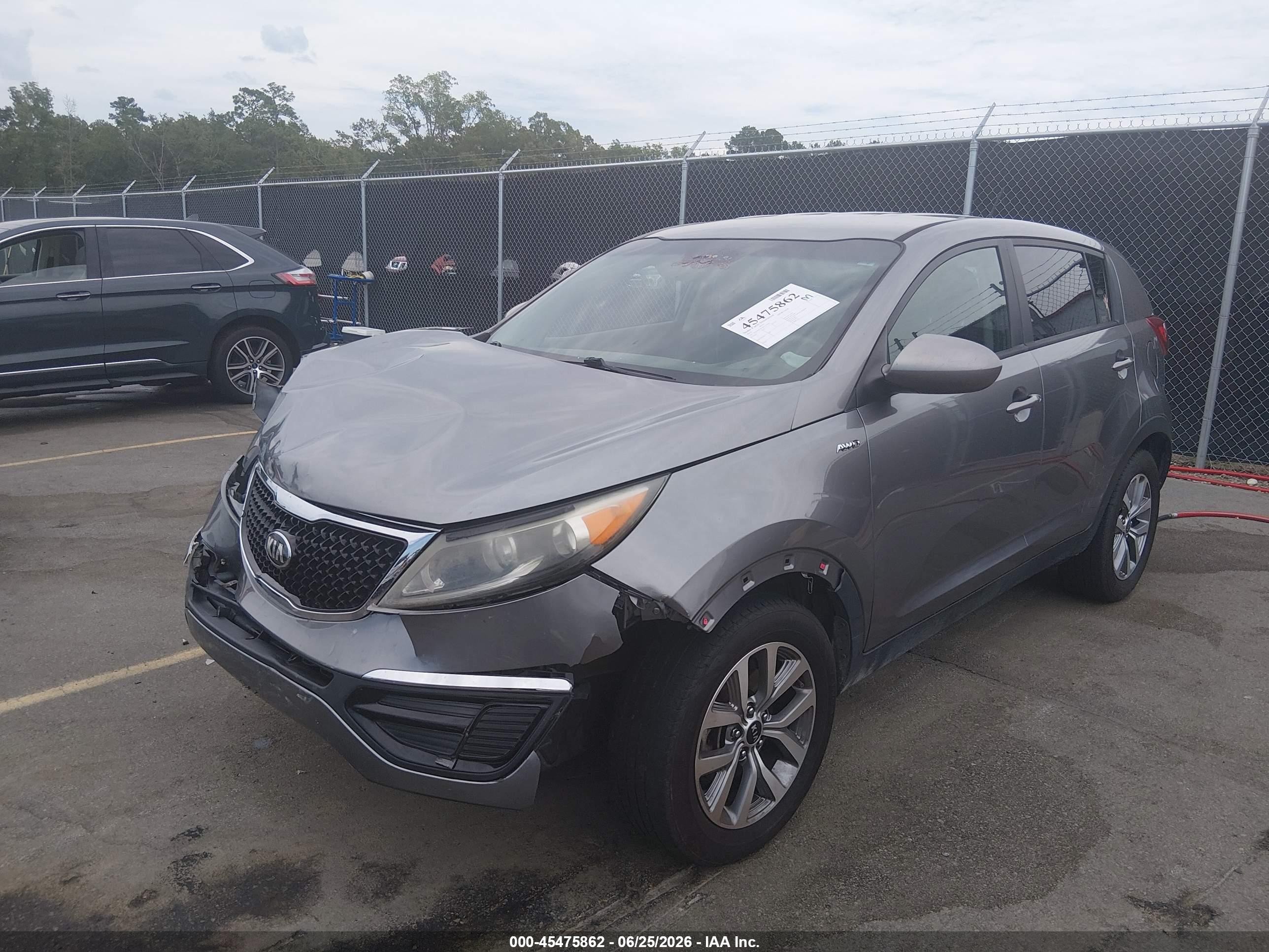 2015 Kia Sportage Lx Gray vin: KNDPBCAC0F7718408