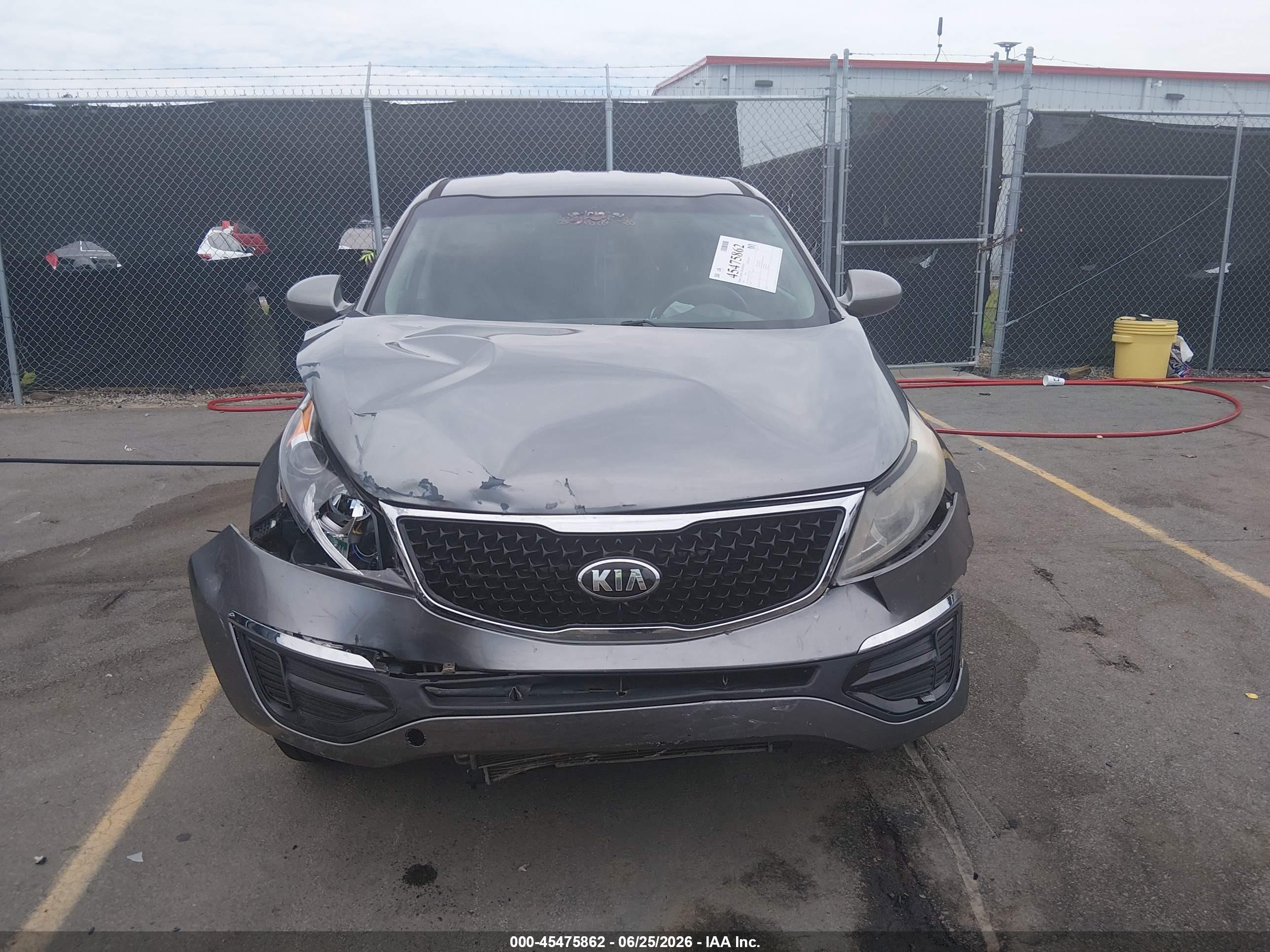 2015 Kia Sportage Lx Gray vin: KNDPBCAC0F7718408