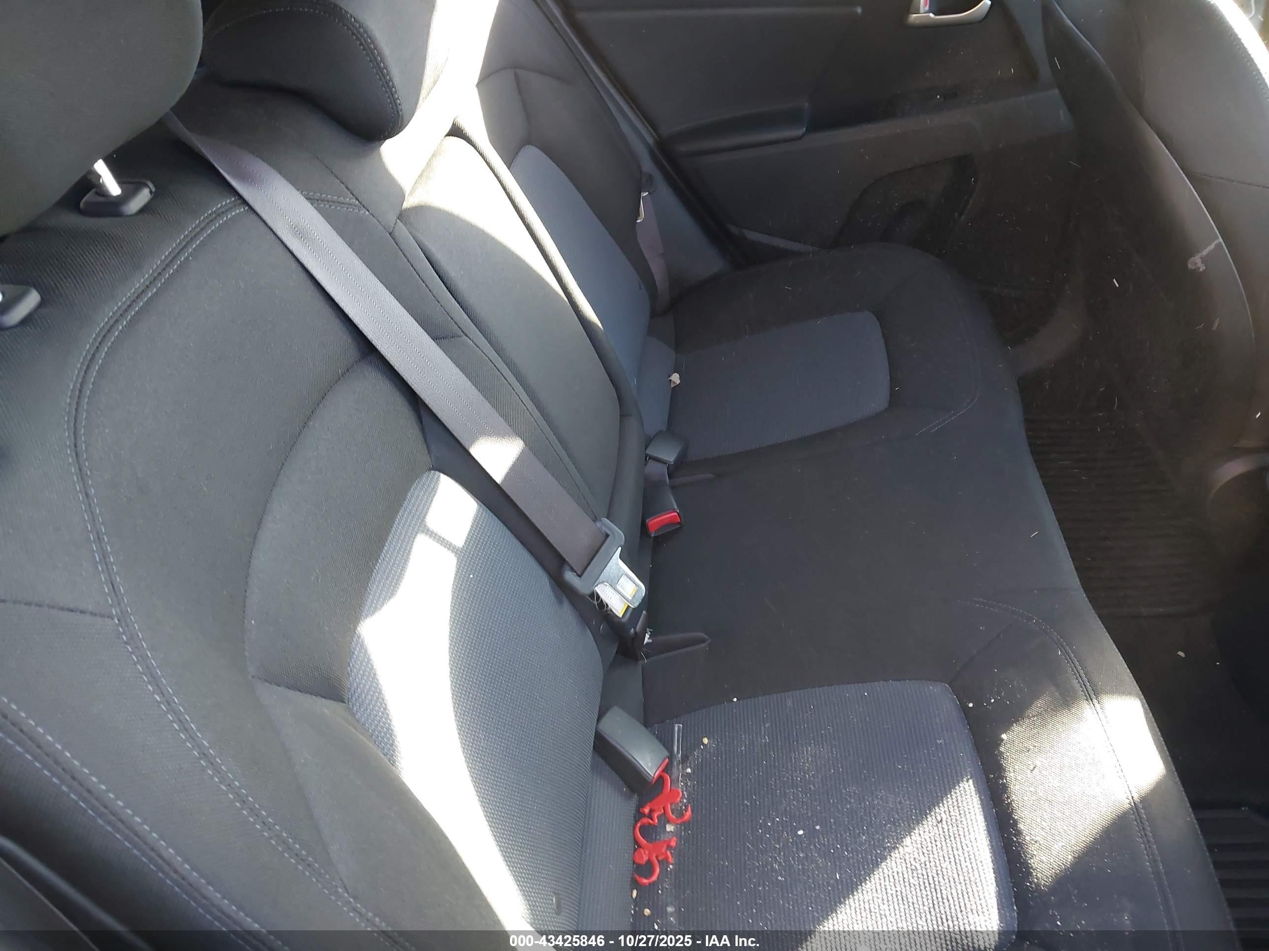 2015 Kia Sportage Lx Silver vin: KNDPBCAC0F7726492