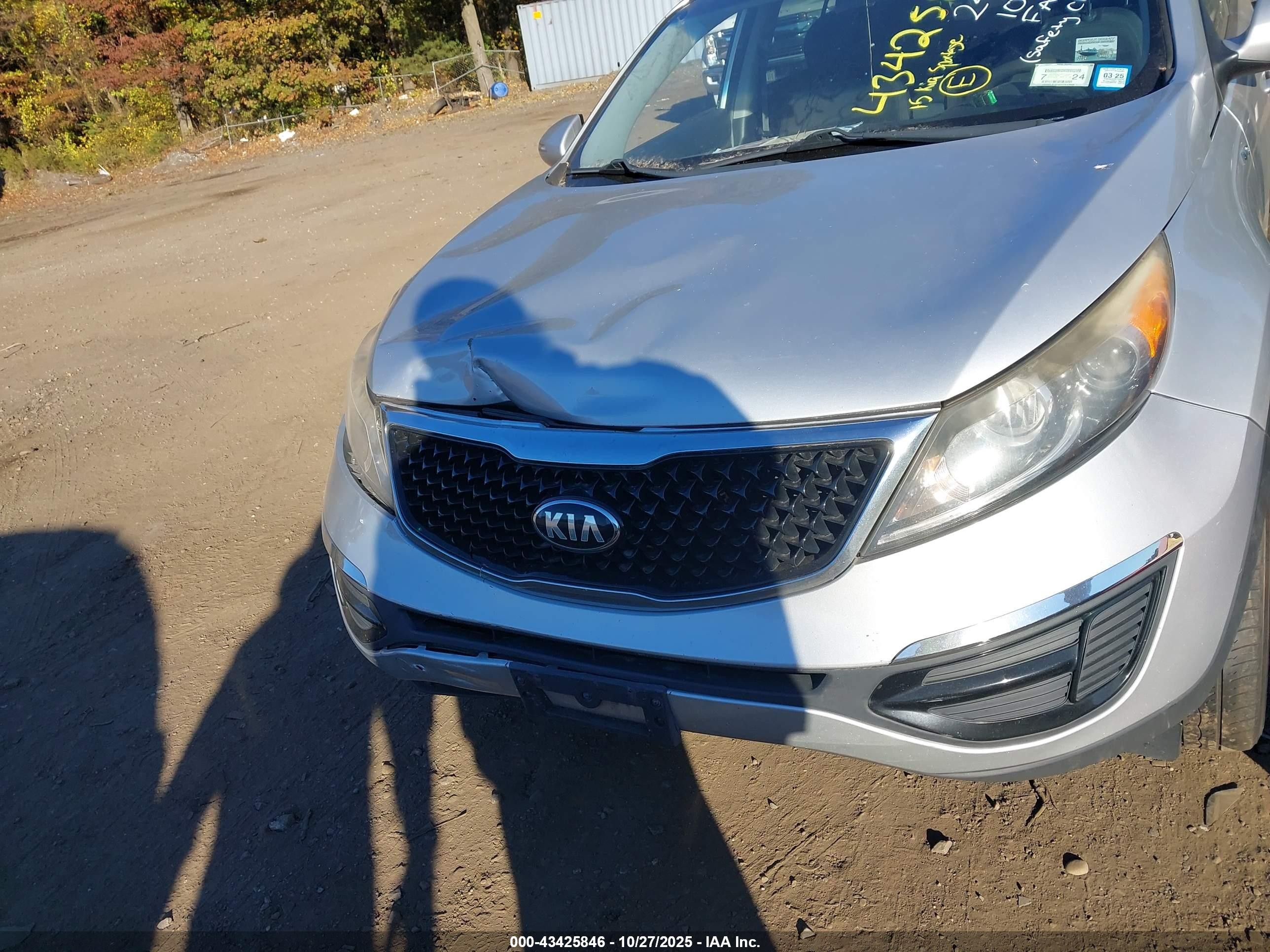 2015 Kia Sportage Lx Silver vin: KNDPBCAC0F7726492