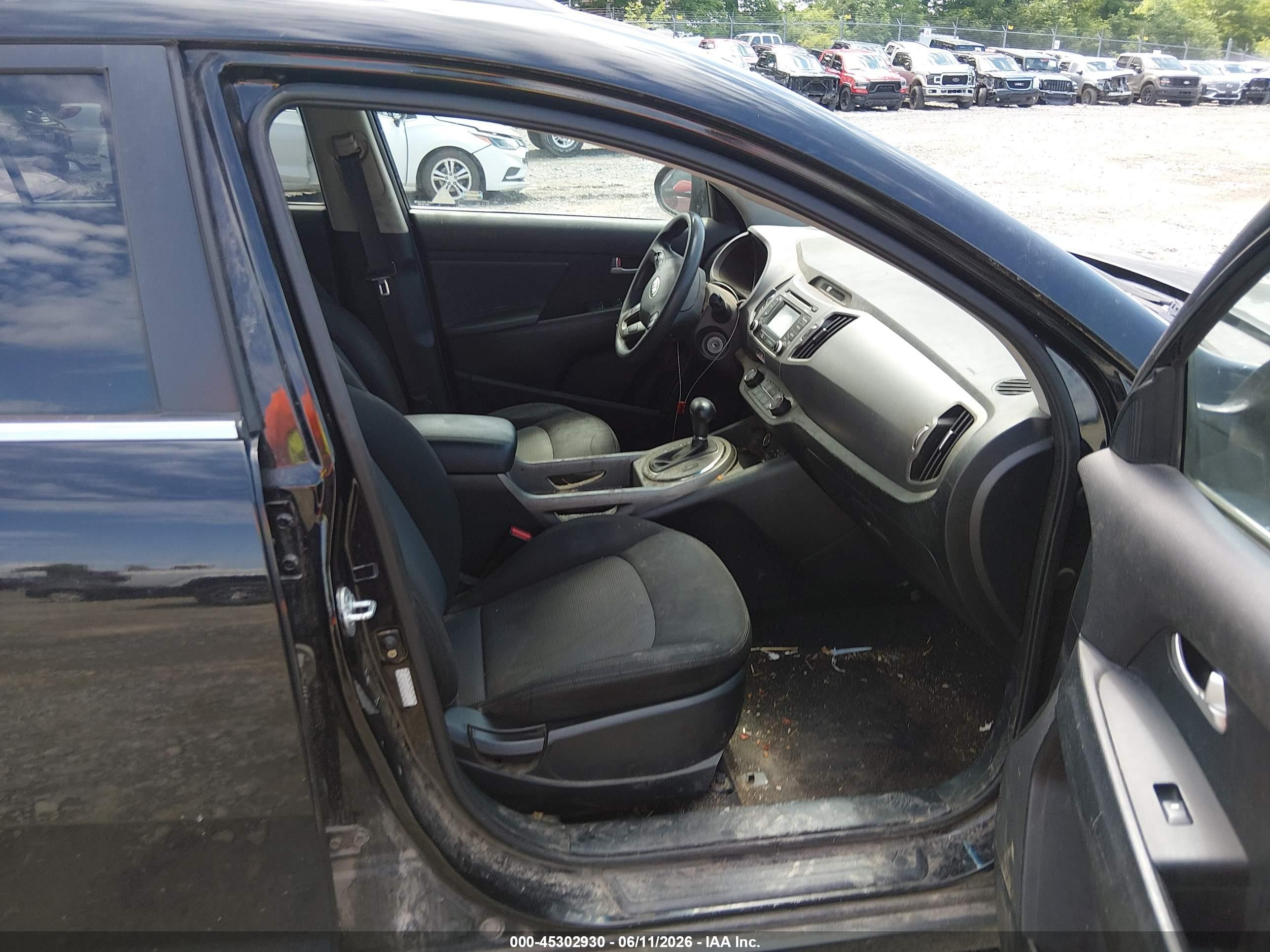 2015 Kia Sportage Lx Черный vin: KNDPBCAC0F7791133