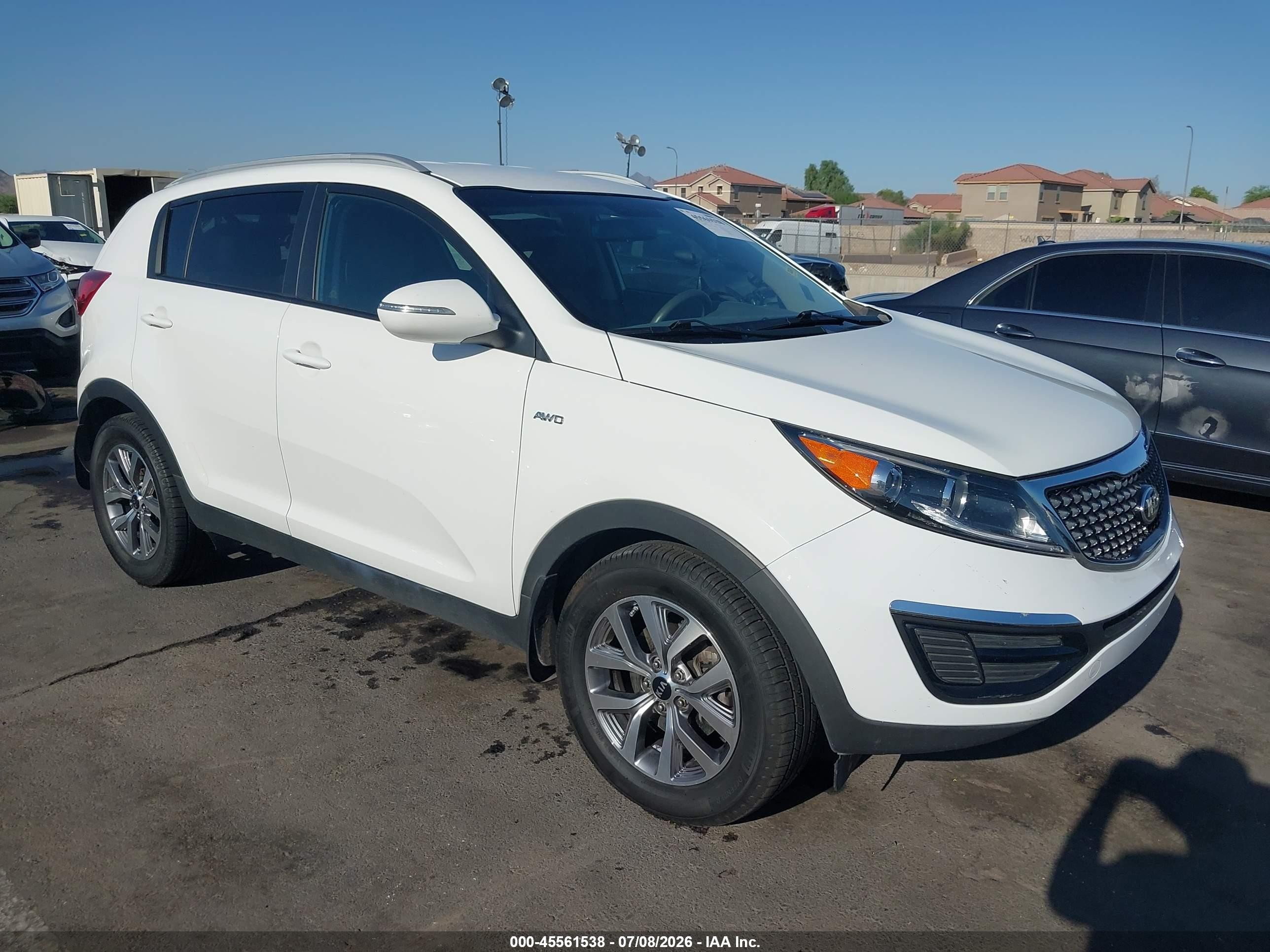 2014 Kia Sportage Lx White vin: KNDPBCAC1E7571028