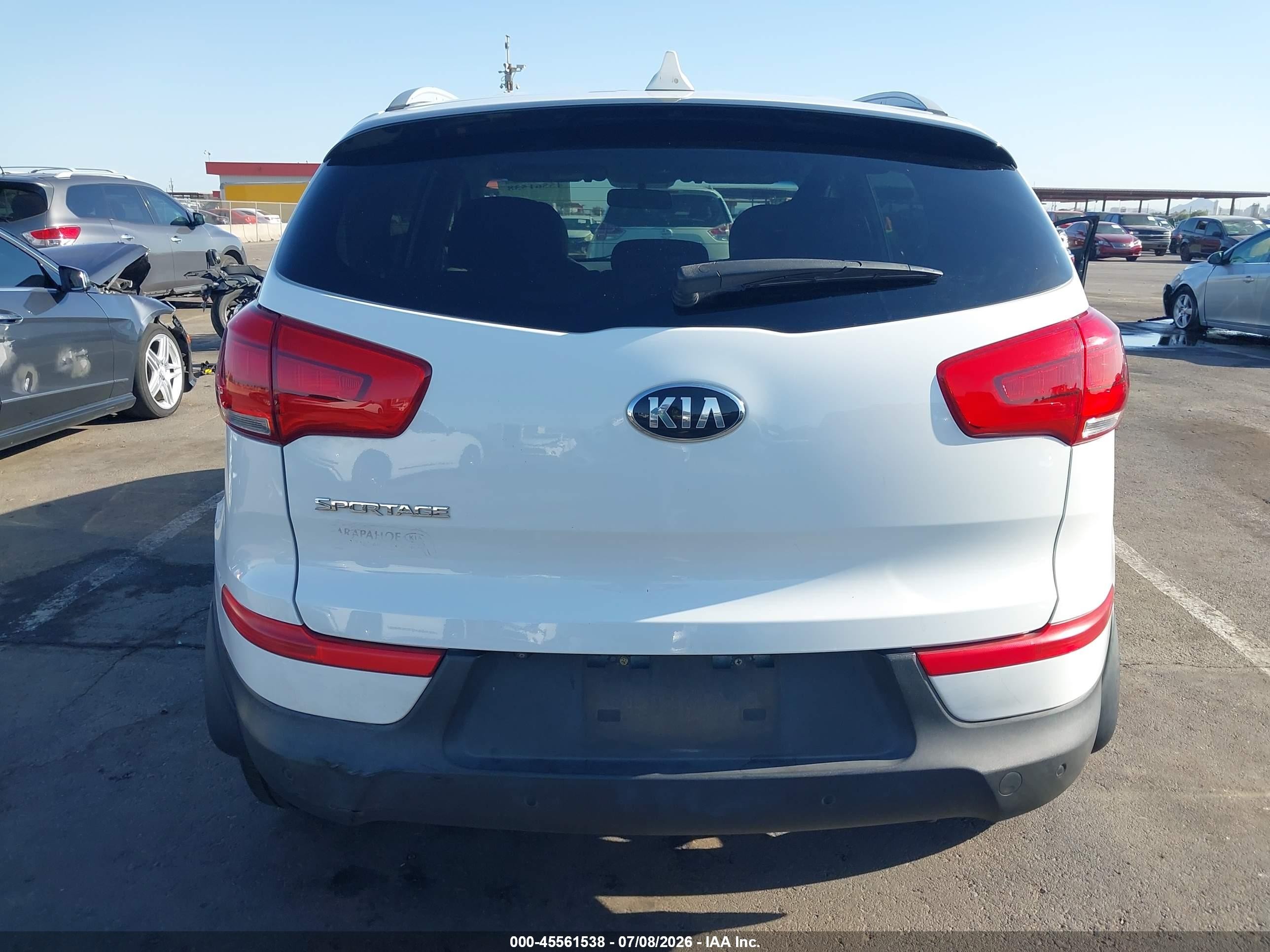 2014 Kia Sportage Lx White vin: KNDPBCAC1E7571028