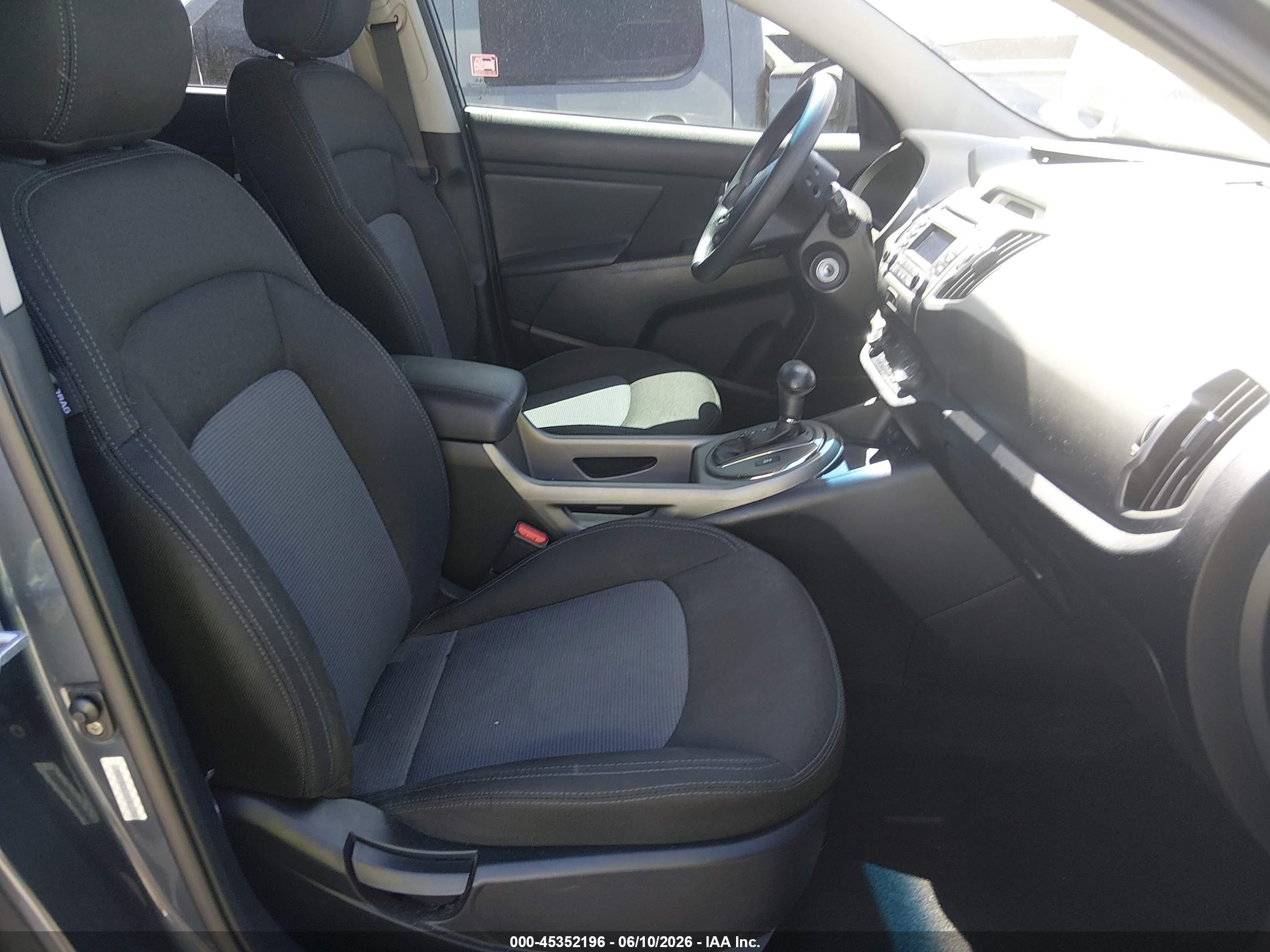 2014 Kia Sportage Lx Blue vin: KNDPBCAC1E7612306