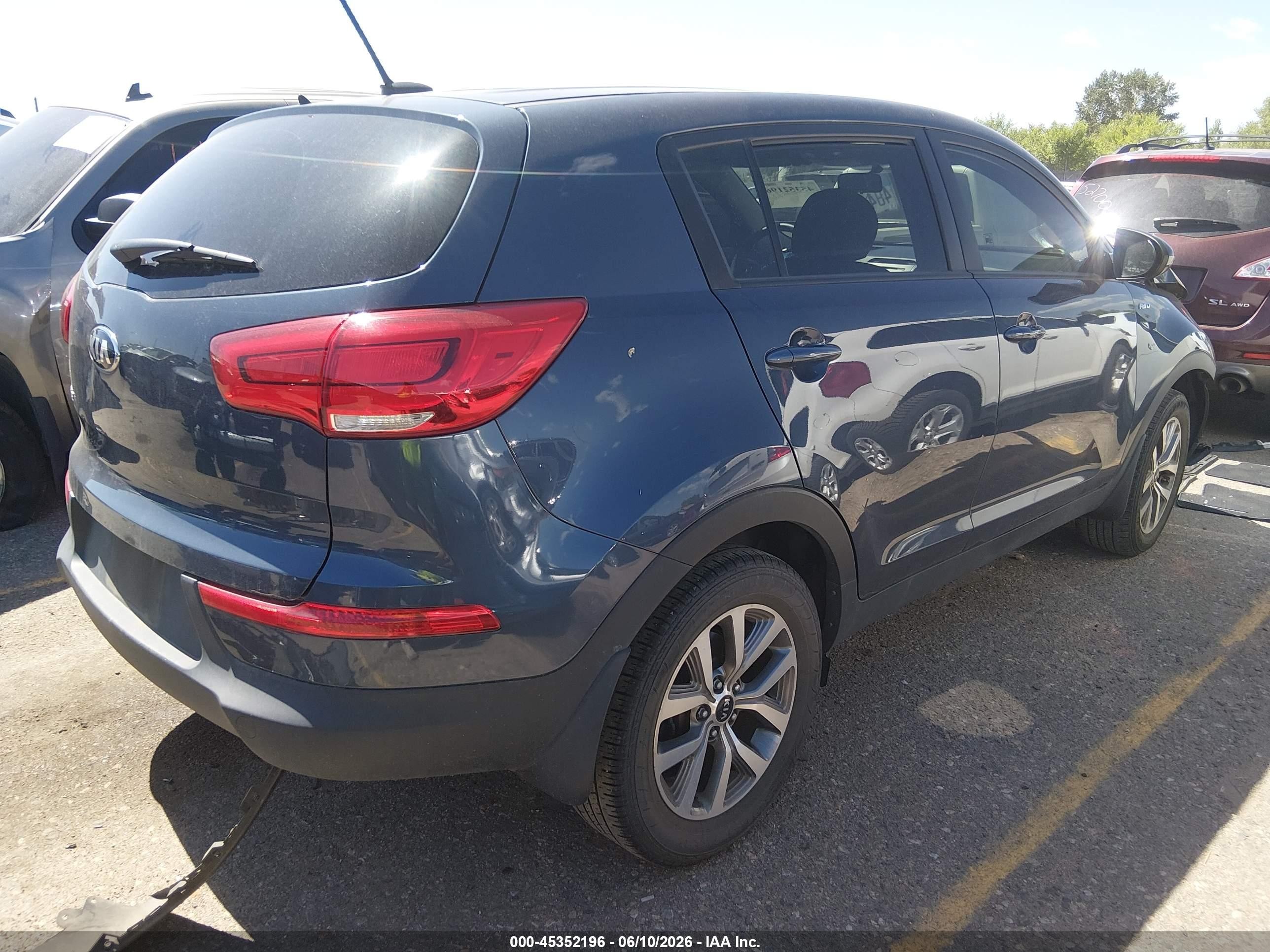 2014 Kia Sportage Lx Blue vin: KNDPBCAC1E7612306