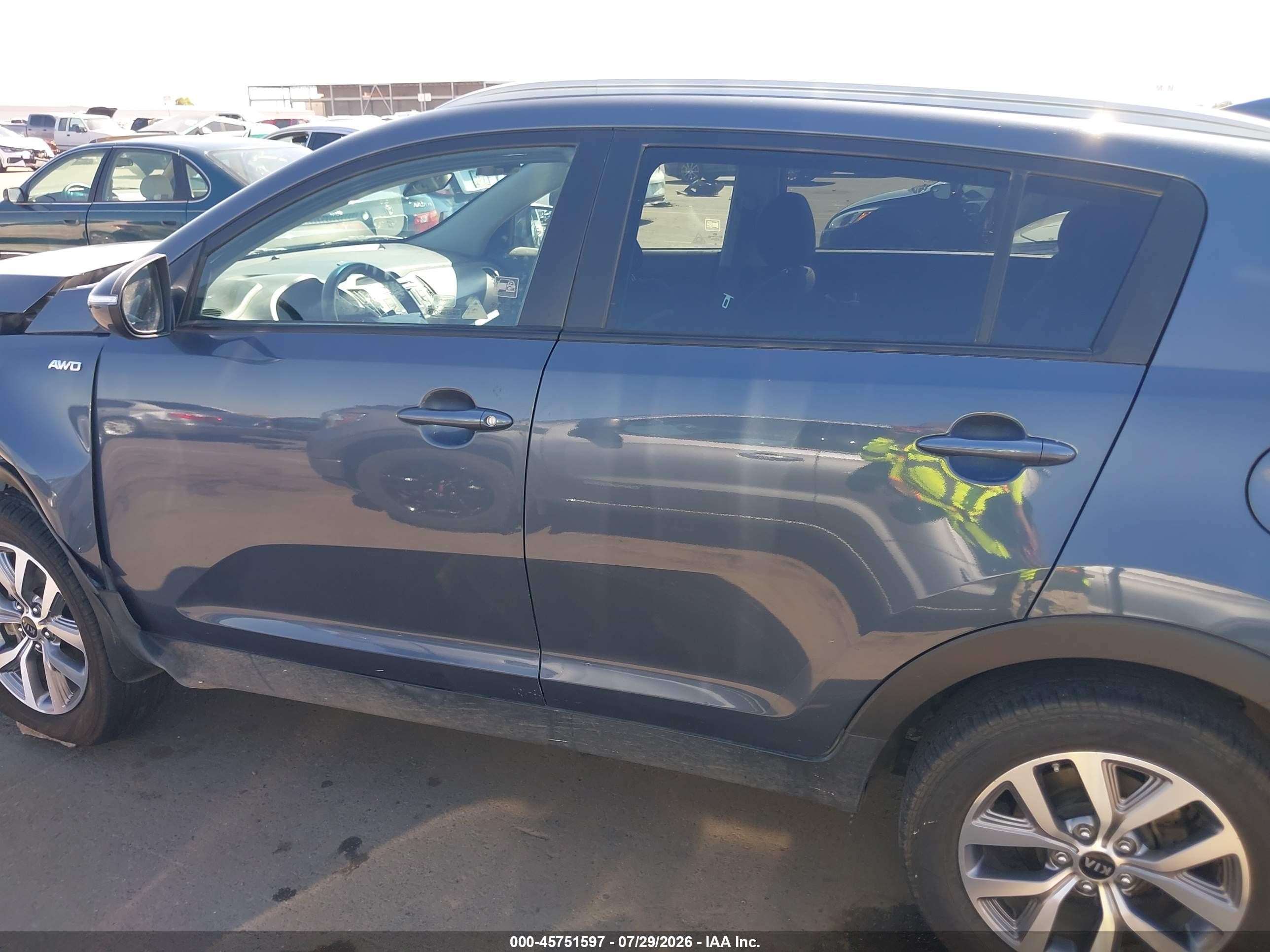 2014 Kia Sportage Lx Серый vin: KNDPBCAC1E7645564