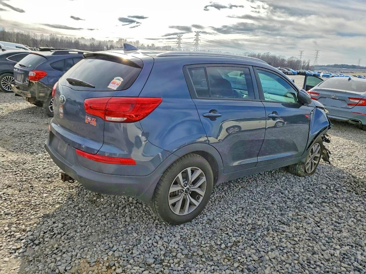 2015 Kia Sportage Lx Blue vin: KNDPBCAC1F7692787