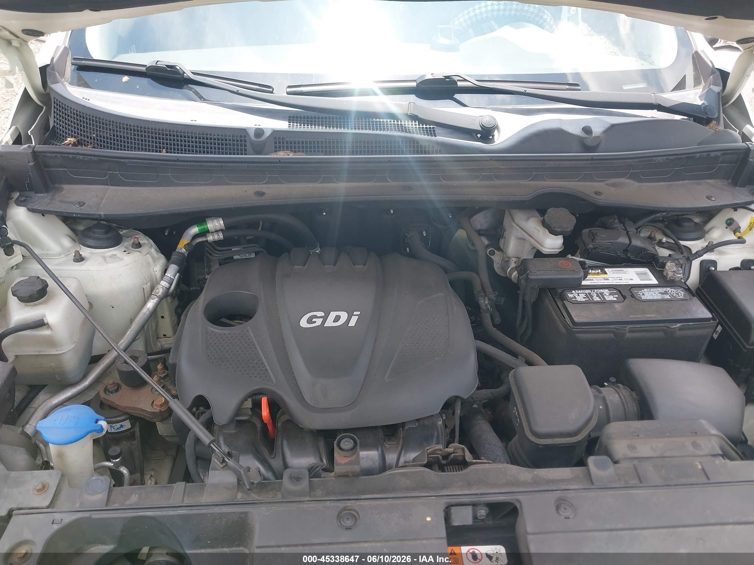 2015 Kia Sportage Lx Белый vin: KNDPBCAC1F7713461