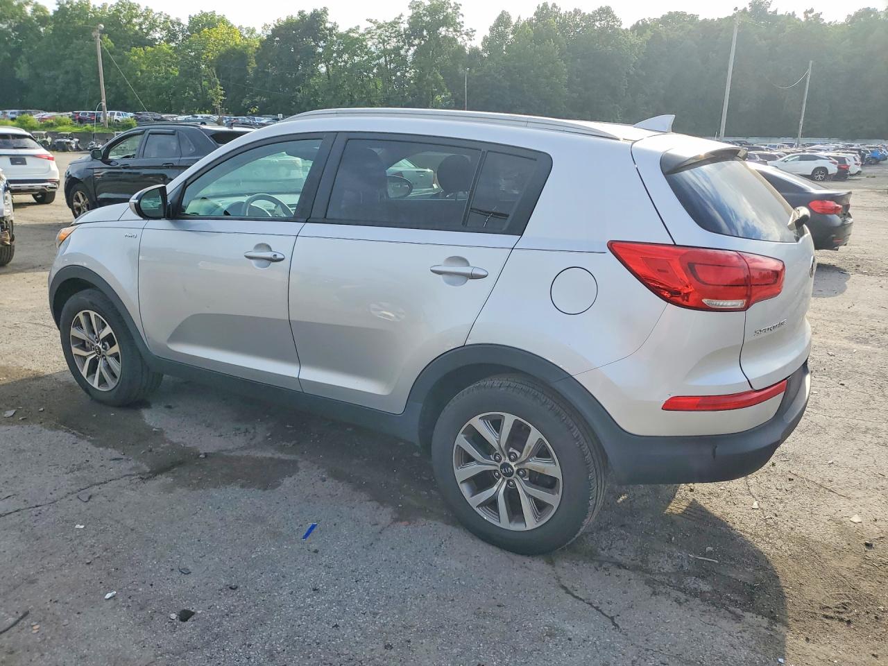 2015 Kia Sportage Lx Silver vin: KNDPBCAC1F7734097