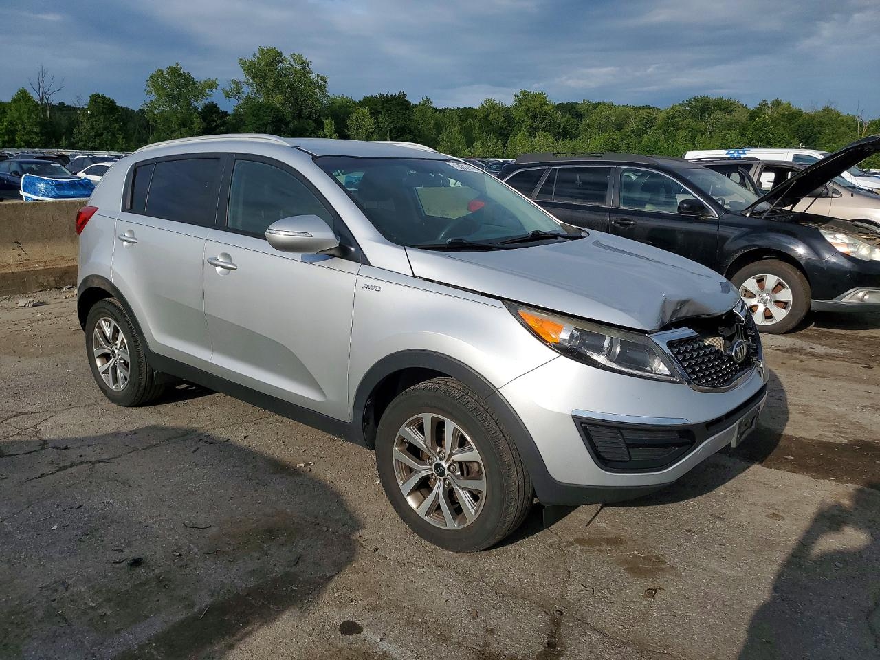 2015 Kia Sportage Lx Silver vin: KNDPBCAC1F7734097