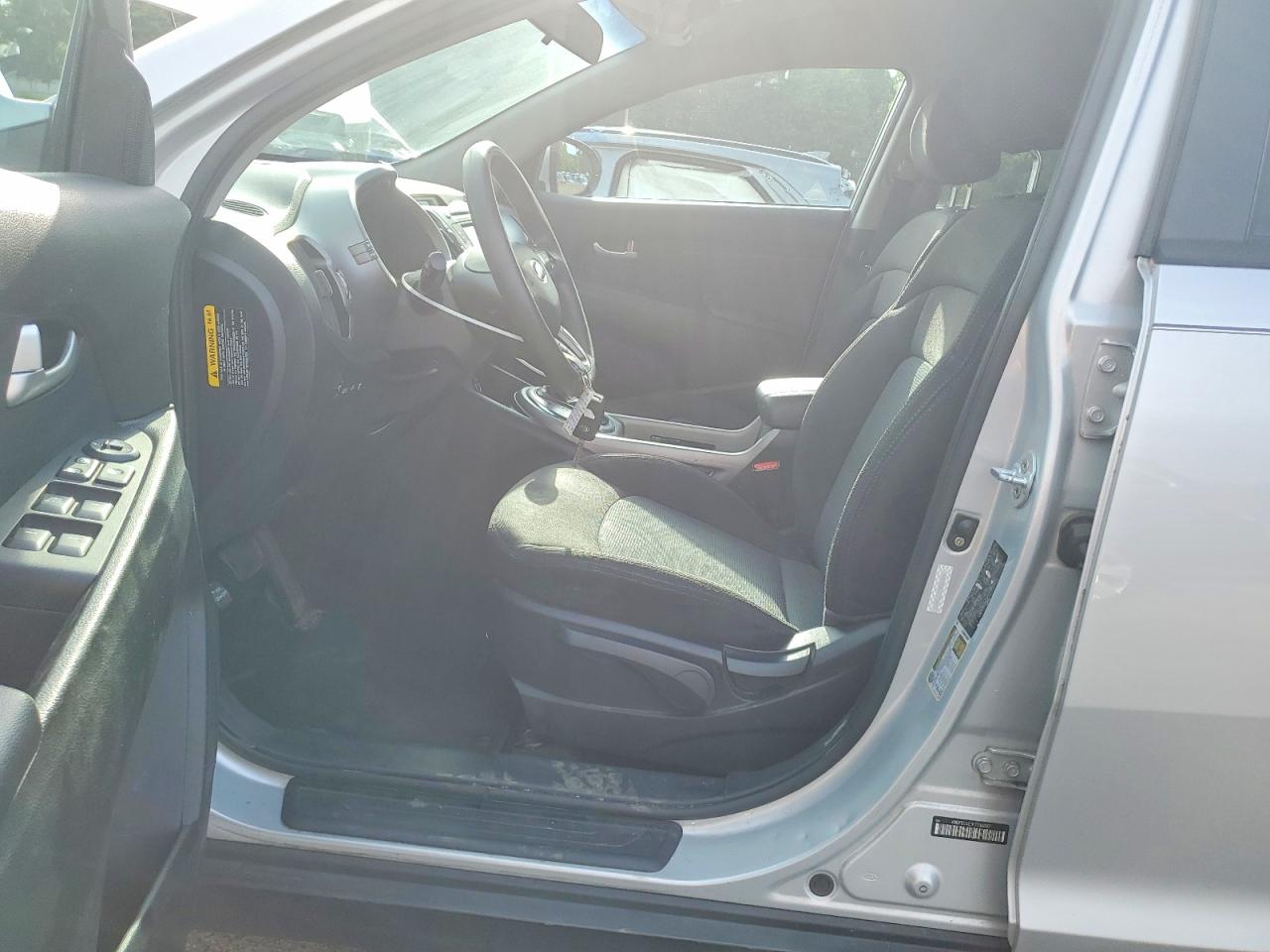 2015 Kia Sportage Lx Silver vin: KNDPBCAC1F7734097