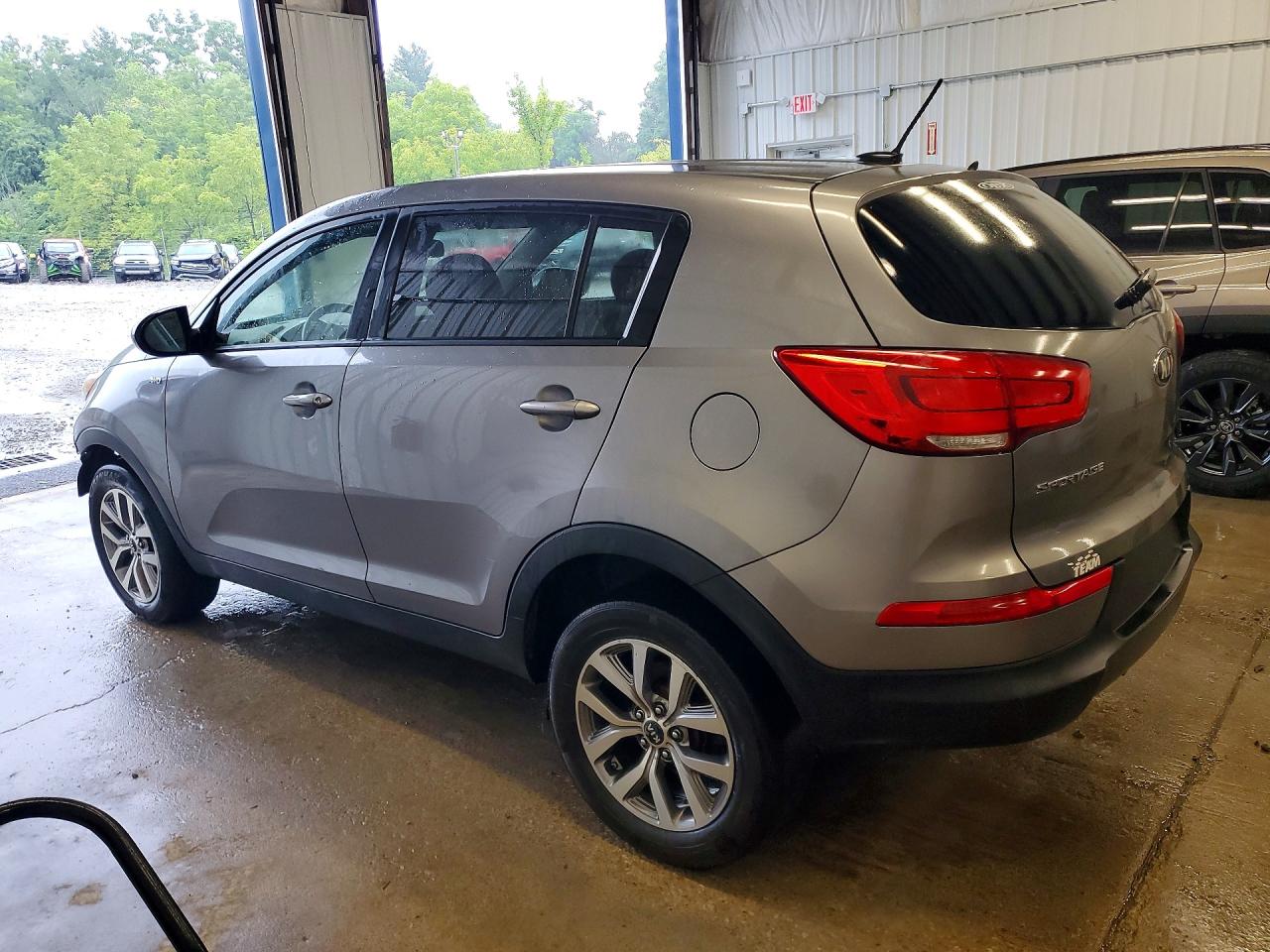 2015 Kia Sportage Lx Silver vin: KNDPBCAC1F7778598