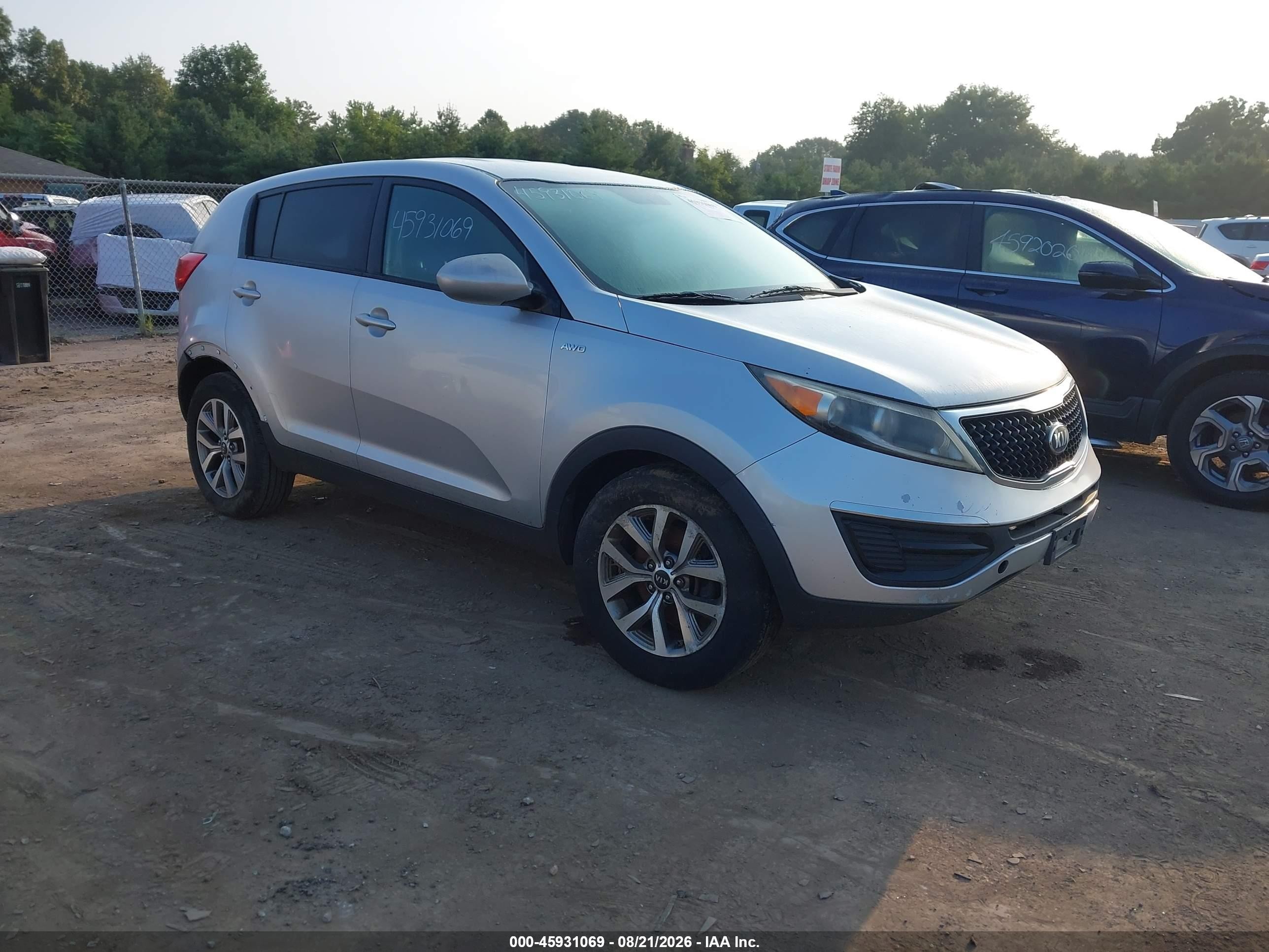 2014 Kia Sportage Lx Silver vin: KNDPBCAC2E7603856