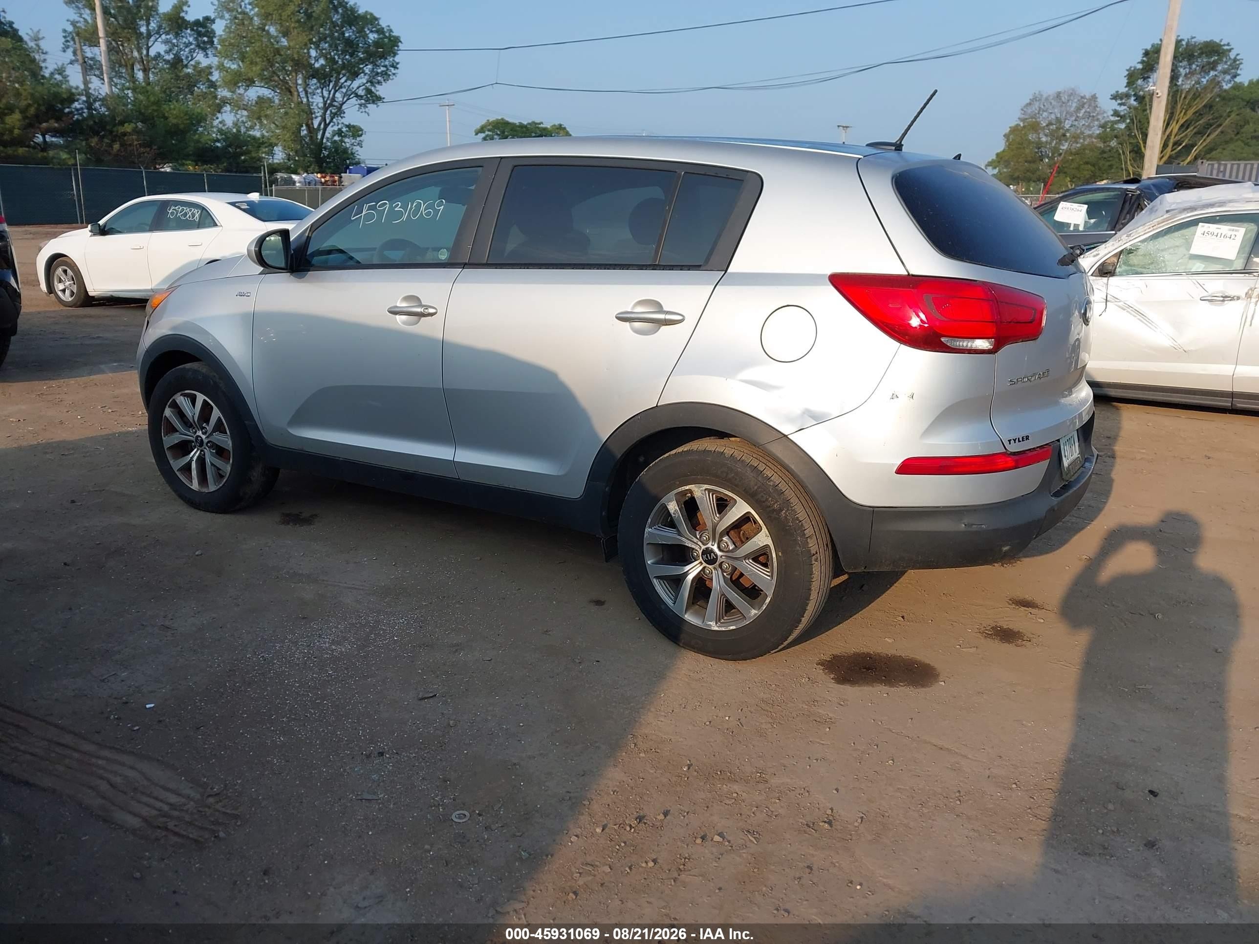 2014 Kia Sportage Lx Silver vin: KNDPBCAC2E7603856