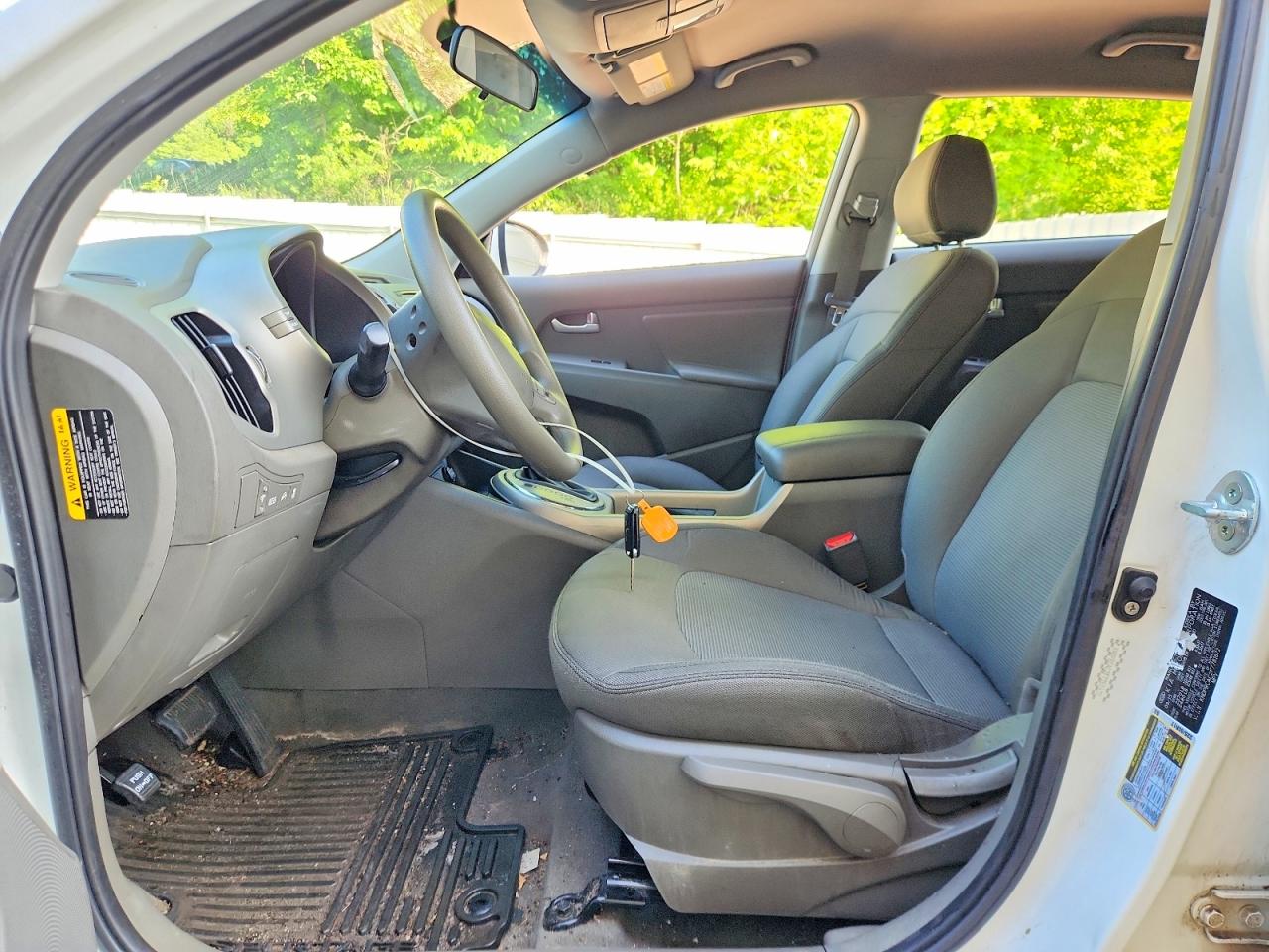 2015 Kia Sportage Lx White vin: KNDPBCAC2F7781672