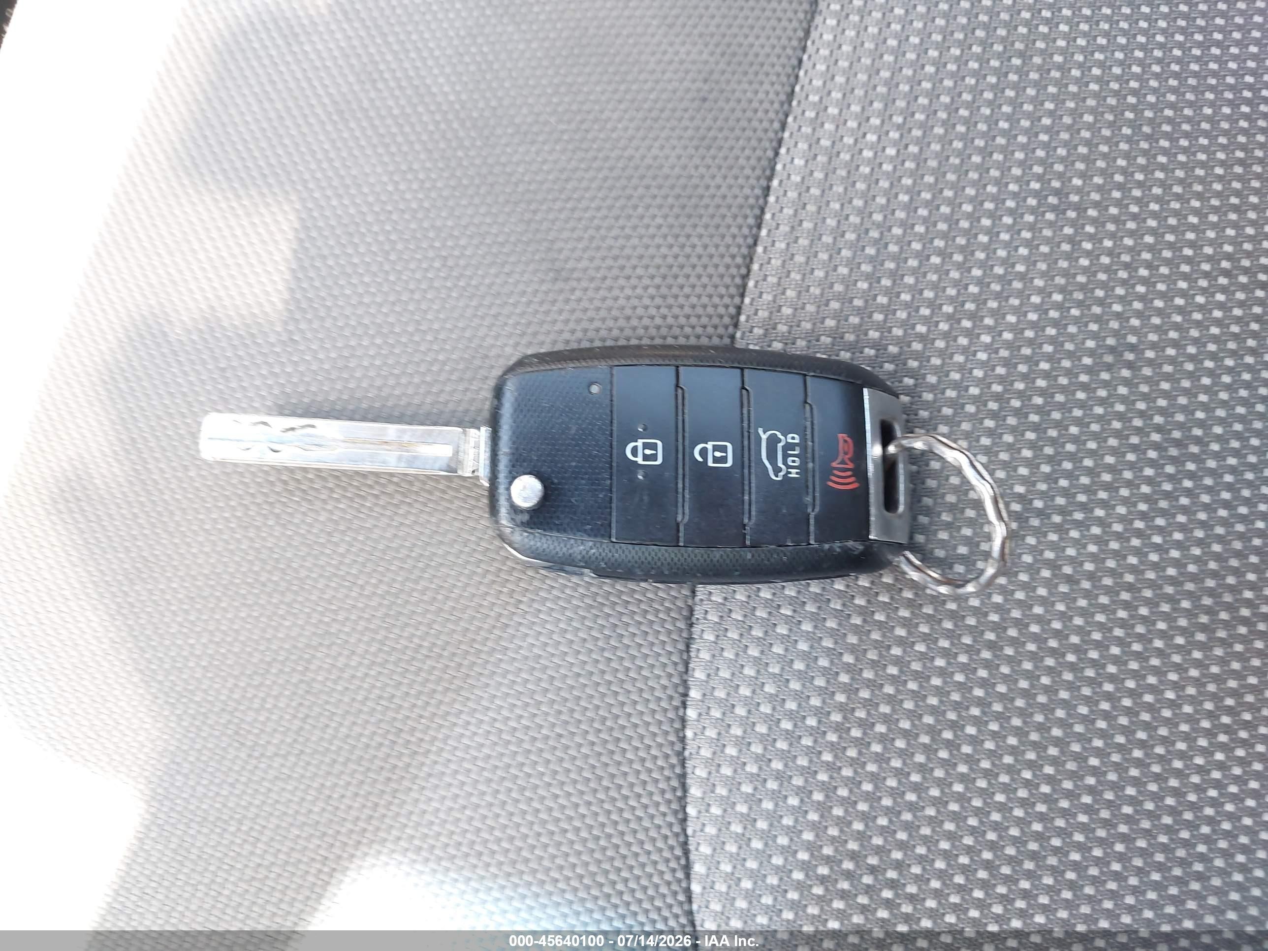 2015 Kia Sportage Lx Gray vin: KNDPBCAC2F7792932