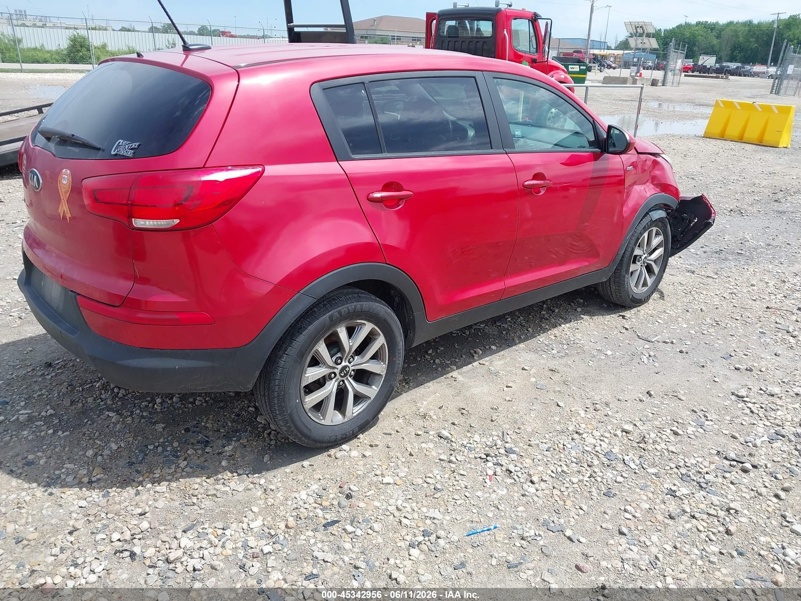 2015 Kia Sportage Lx Red vin: KNDPBCAC3F7675683