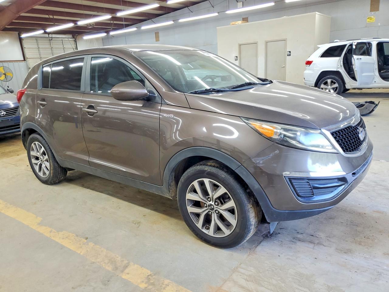 2015 Kia Sportage Lx Brown vin: KNDPBCAC3F7720850
