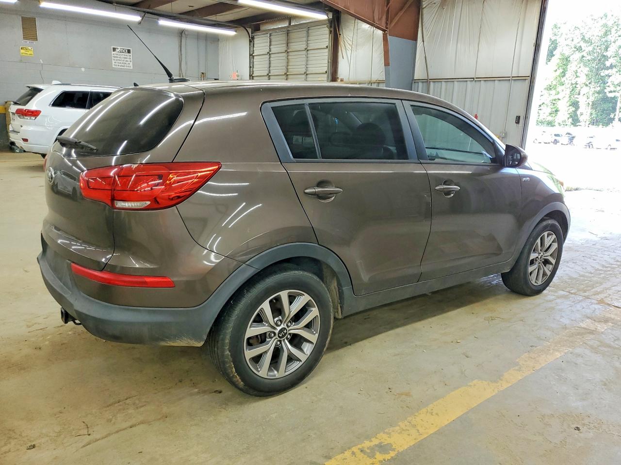 2015 Kia Sportage Lx Brown vin: KNDPBCAC3F7720850