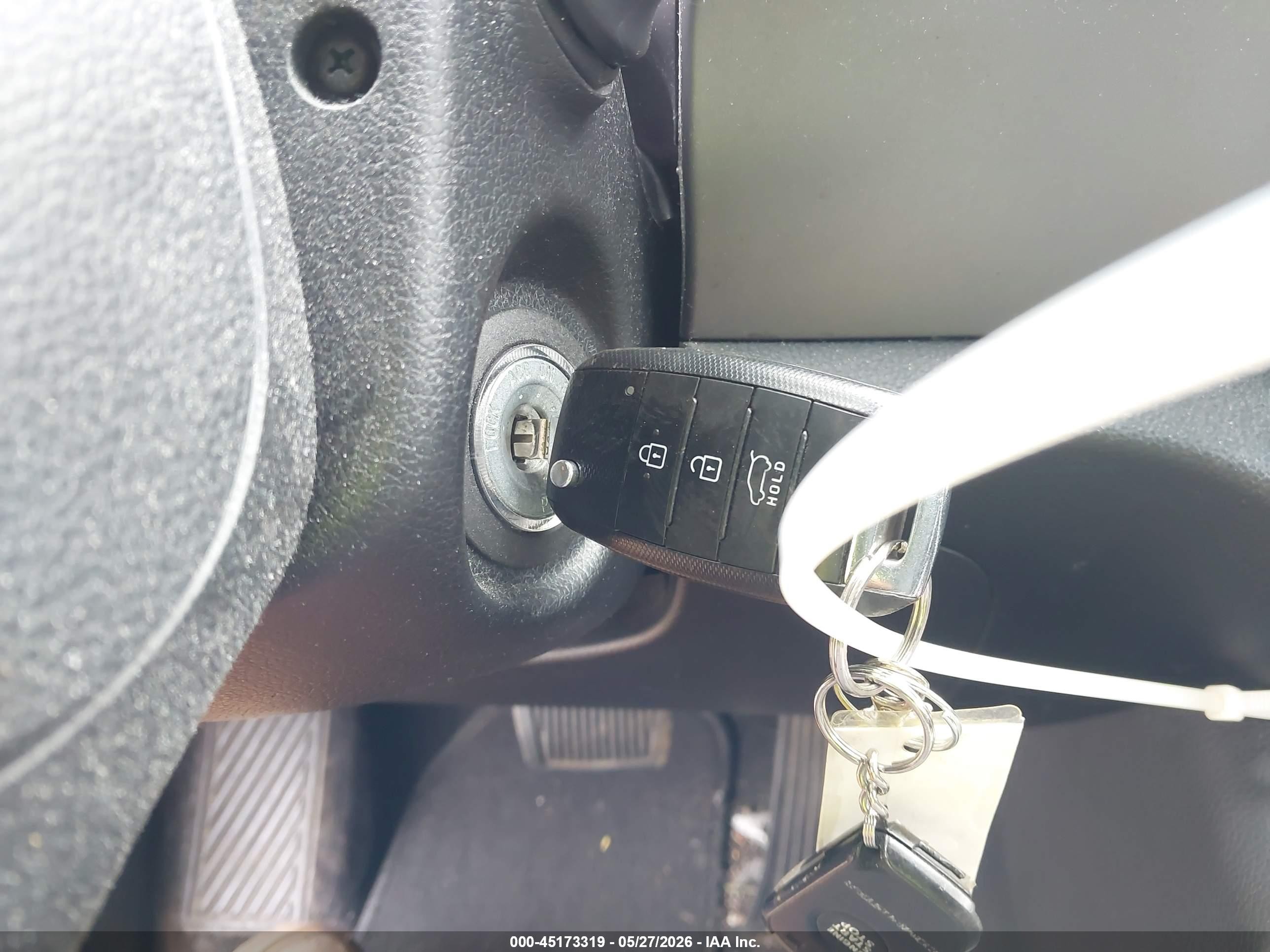 2015 Kia Sportage Lx Серый vin: KNDPBCAC4F7693299