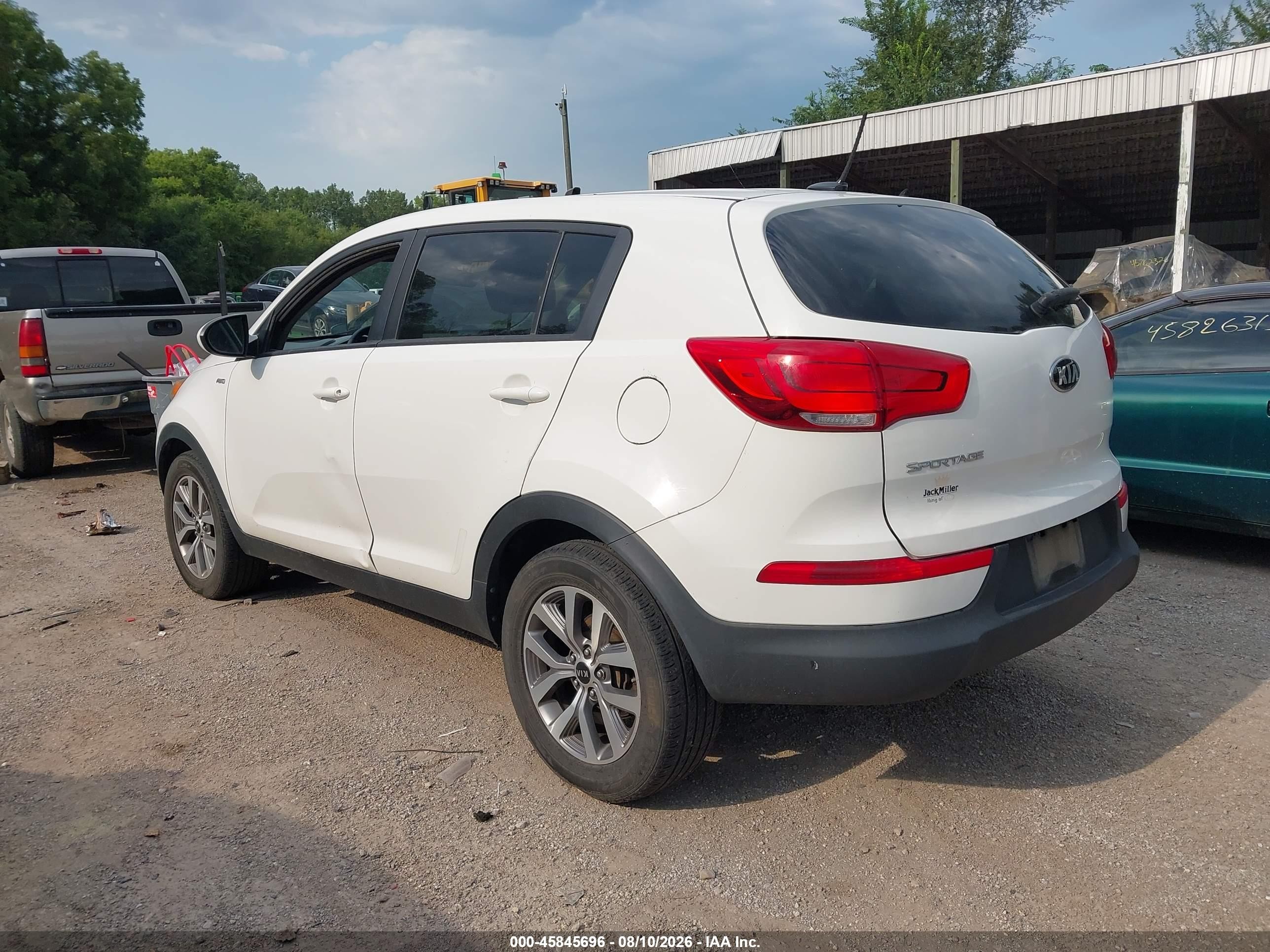 2015 Kia Sportage Lx White vin: KNDPBCAC4F7786694