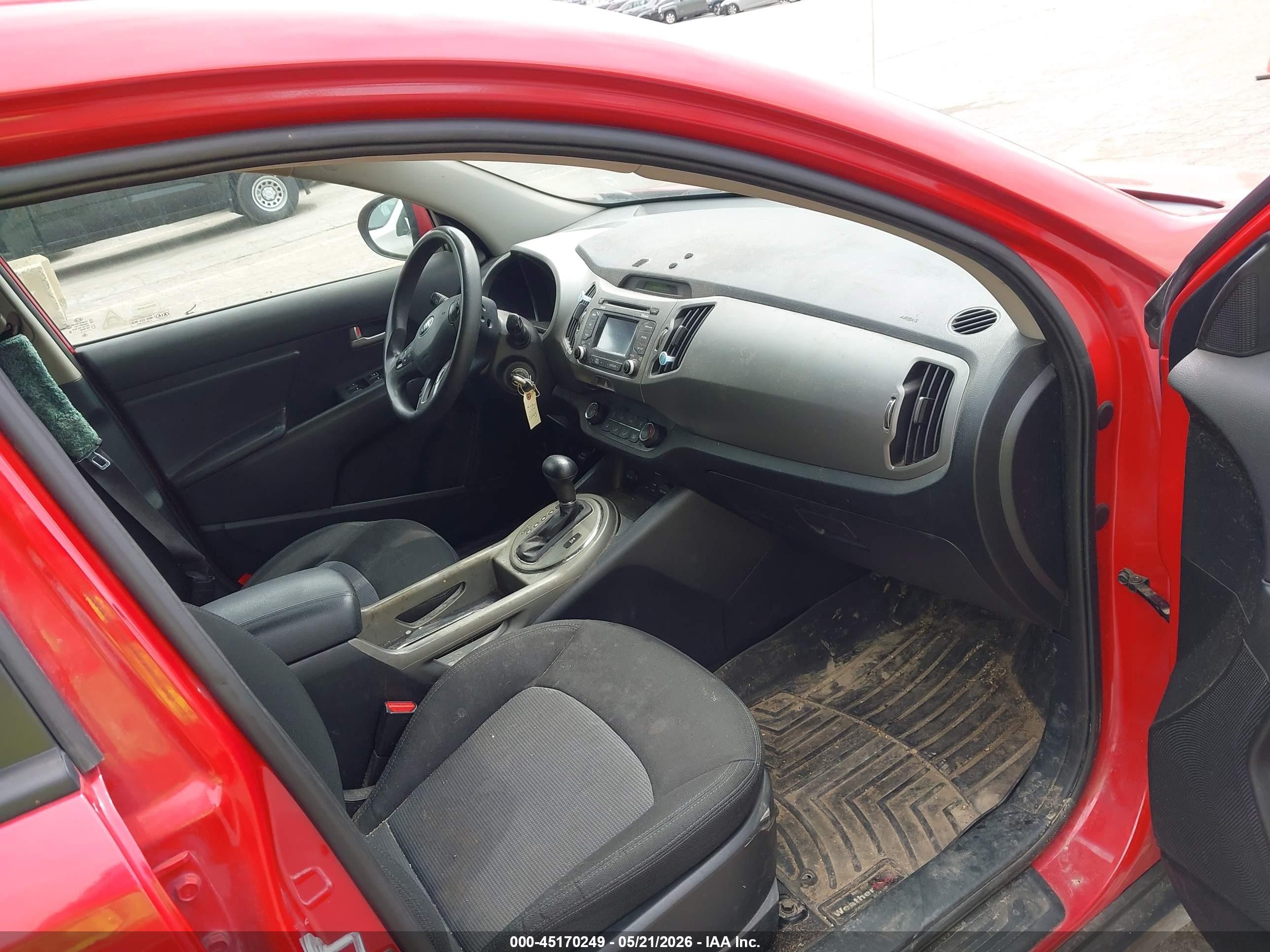 2015 Kia Sportage Lx Red vin: KNDPBCAC5F7763571