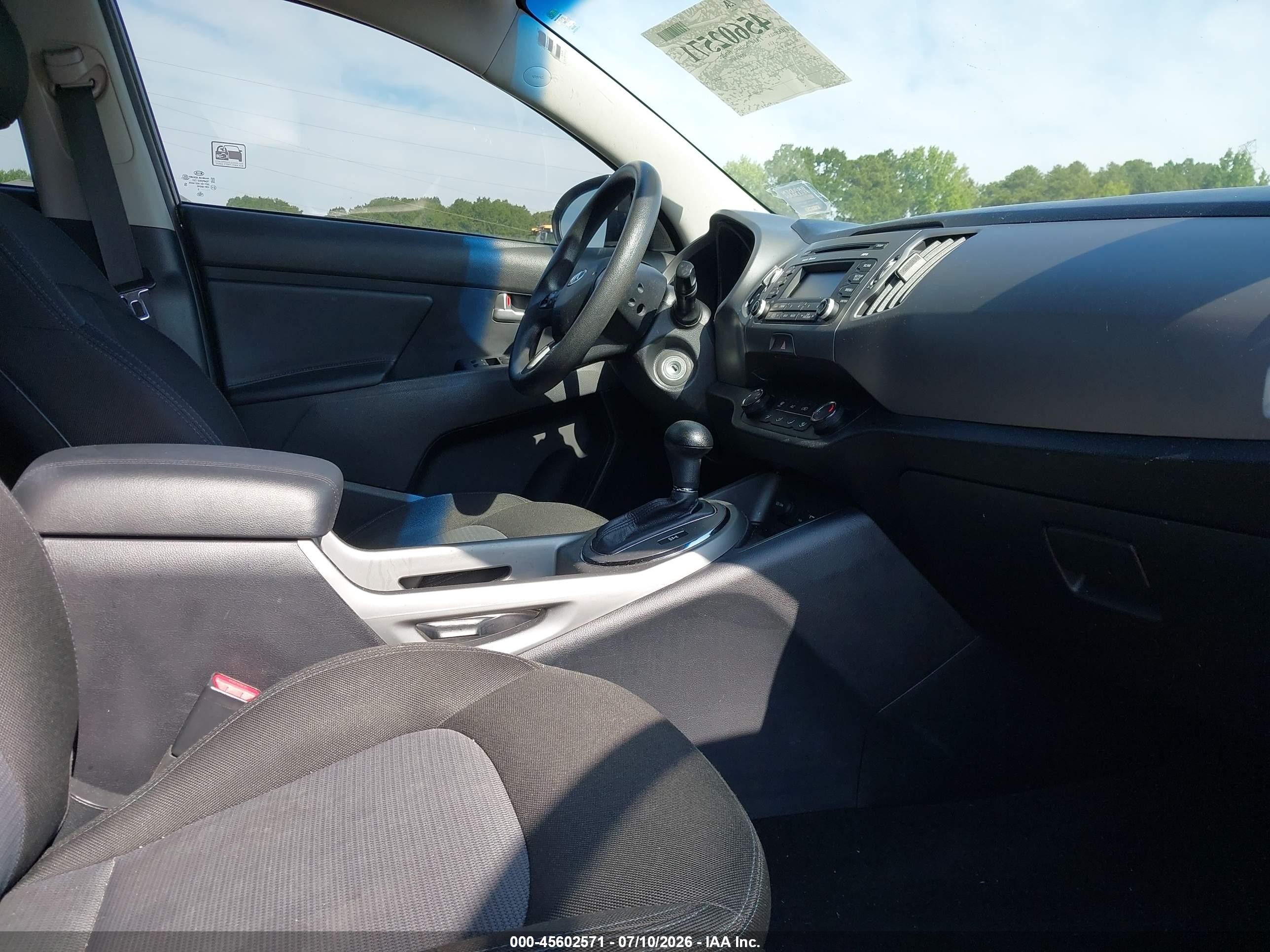 2015 Kia Sportage Lx Черный vin: KNDPBCAC5F7772108