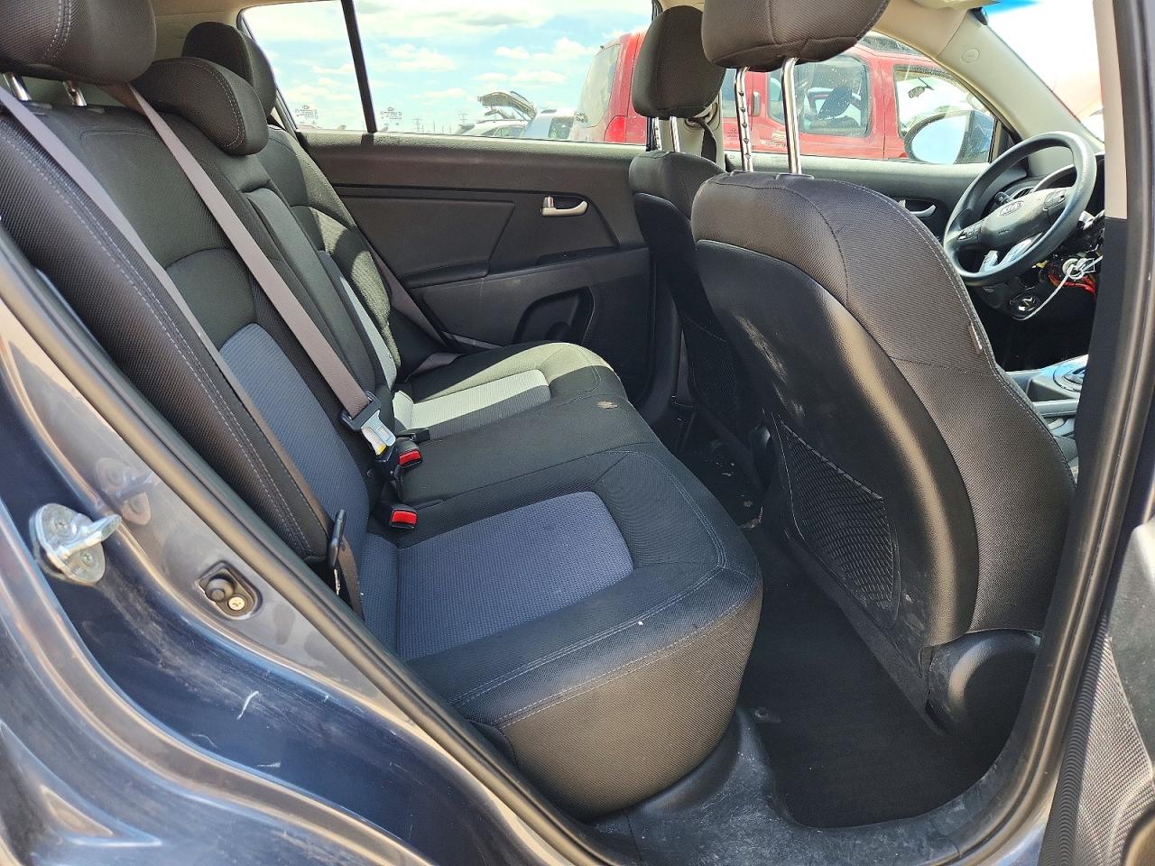 2015 Kia Sportage Lx Blue vin: KNDPBCAC5F7786137