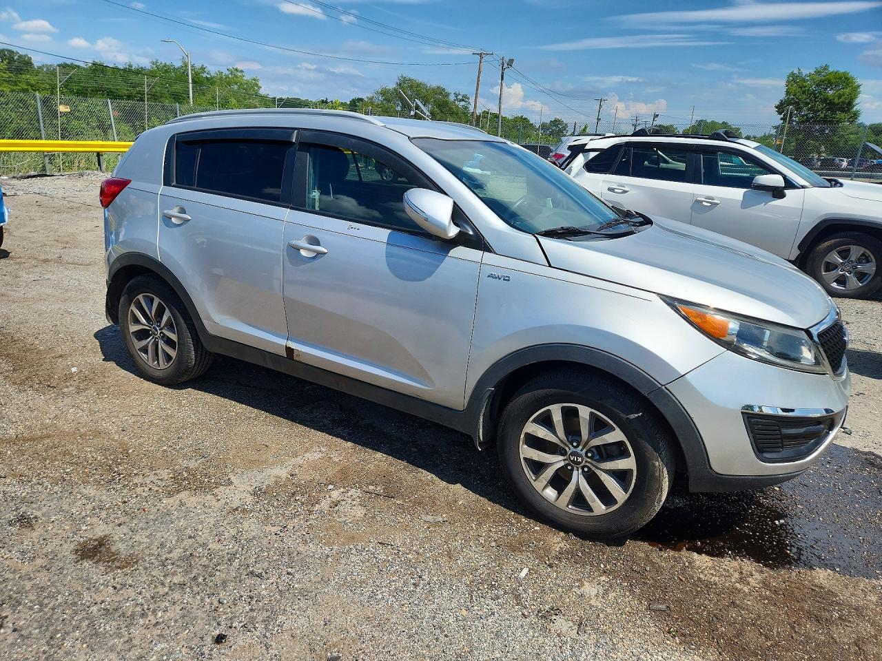 2014 Kia Sportage Lx Silver vin: KNDPBCAC6E7632535