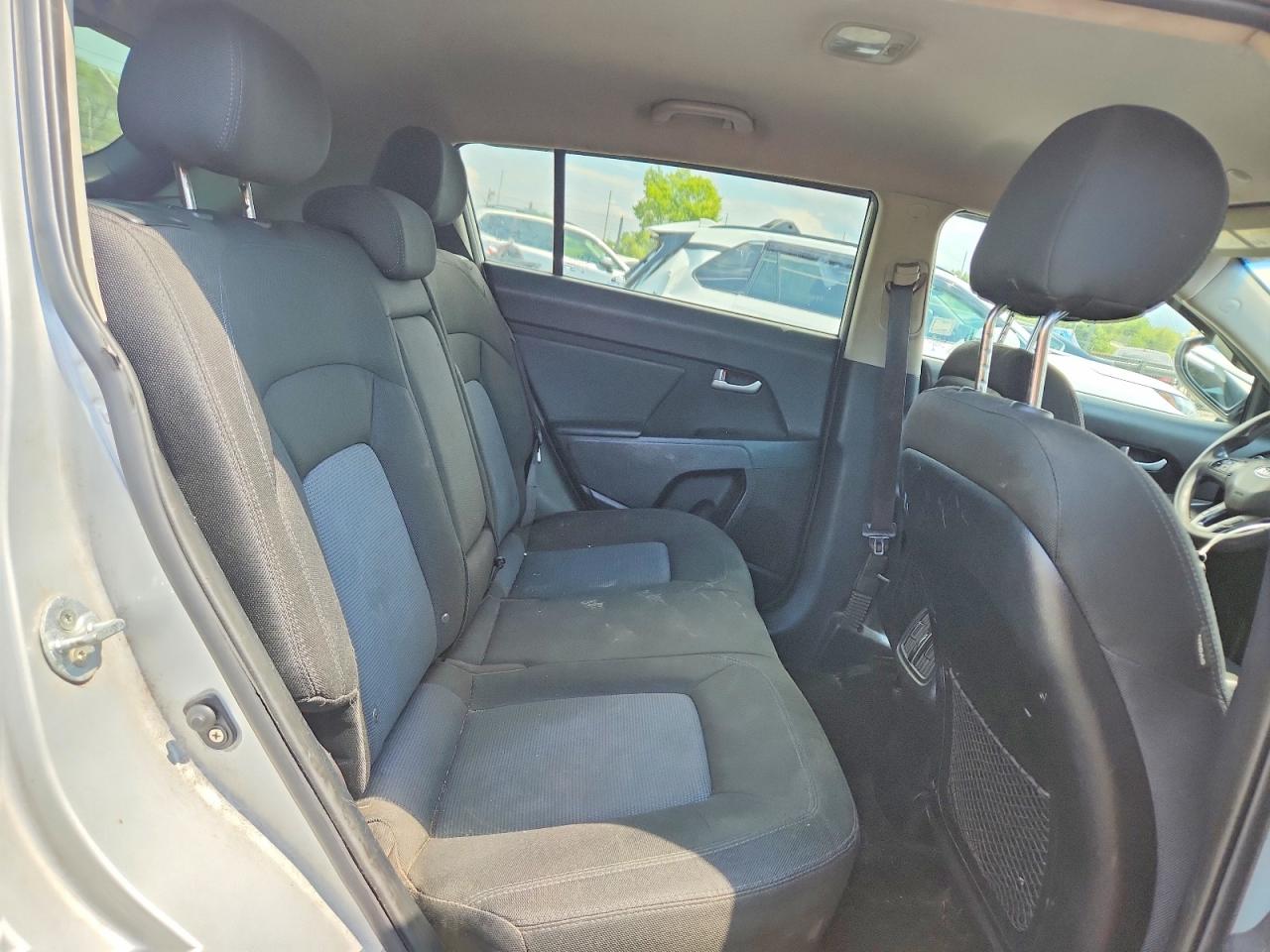 2014 Kia Sportage Lx Silver vin: KNDPBCAC6E7632535