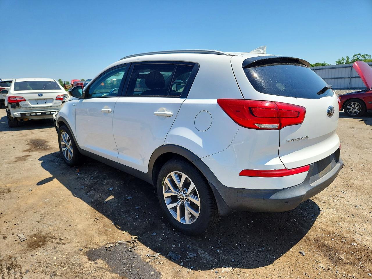 2014 Kia Sportage Lx White vin: KNDPBCAC6E7662909