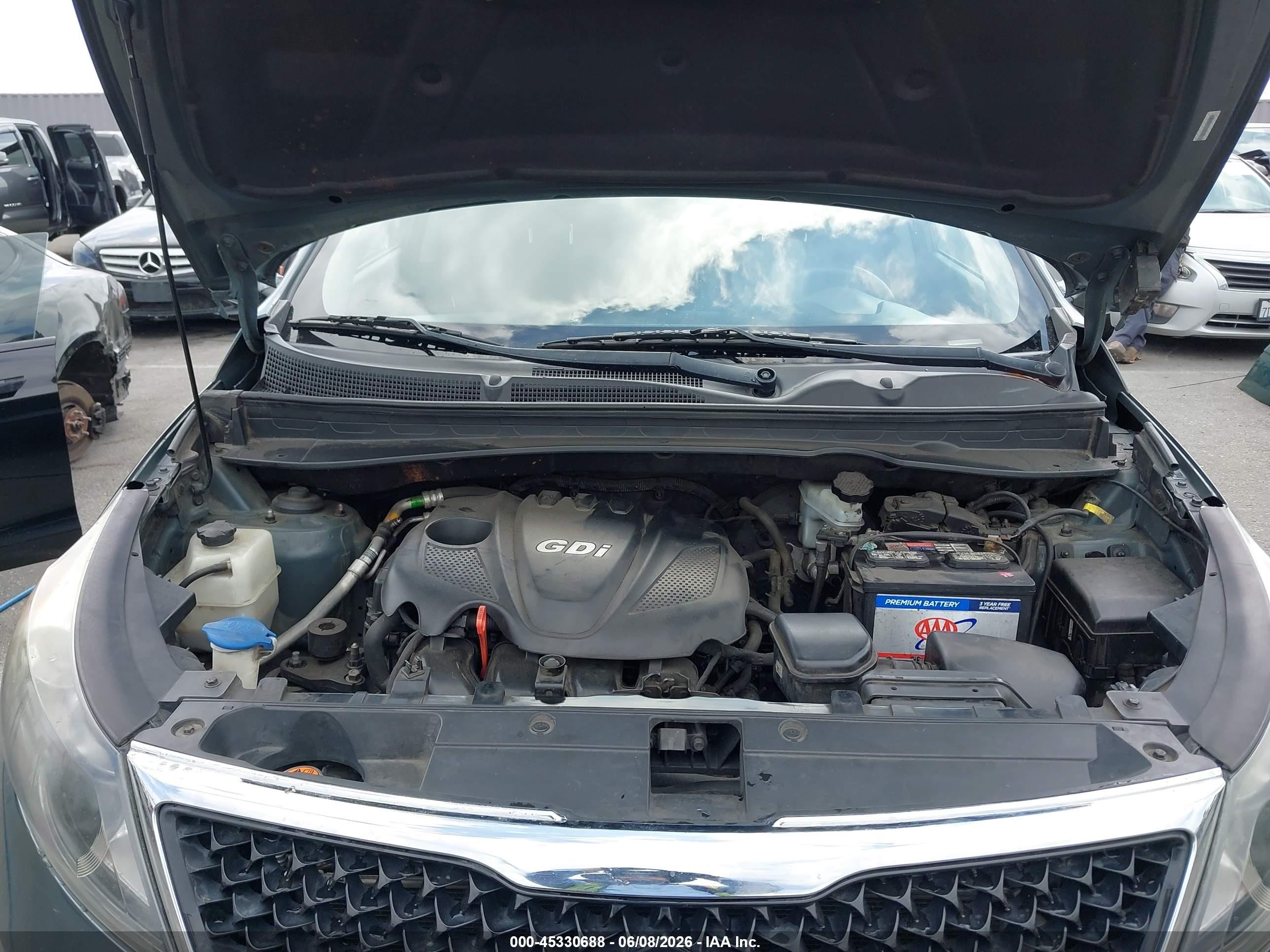 2014 Kia Sportage Lx Gray vin: KNDPBCAC7E7597794