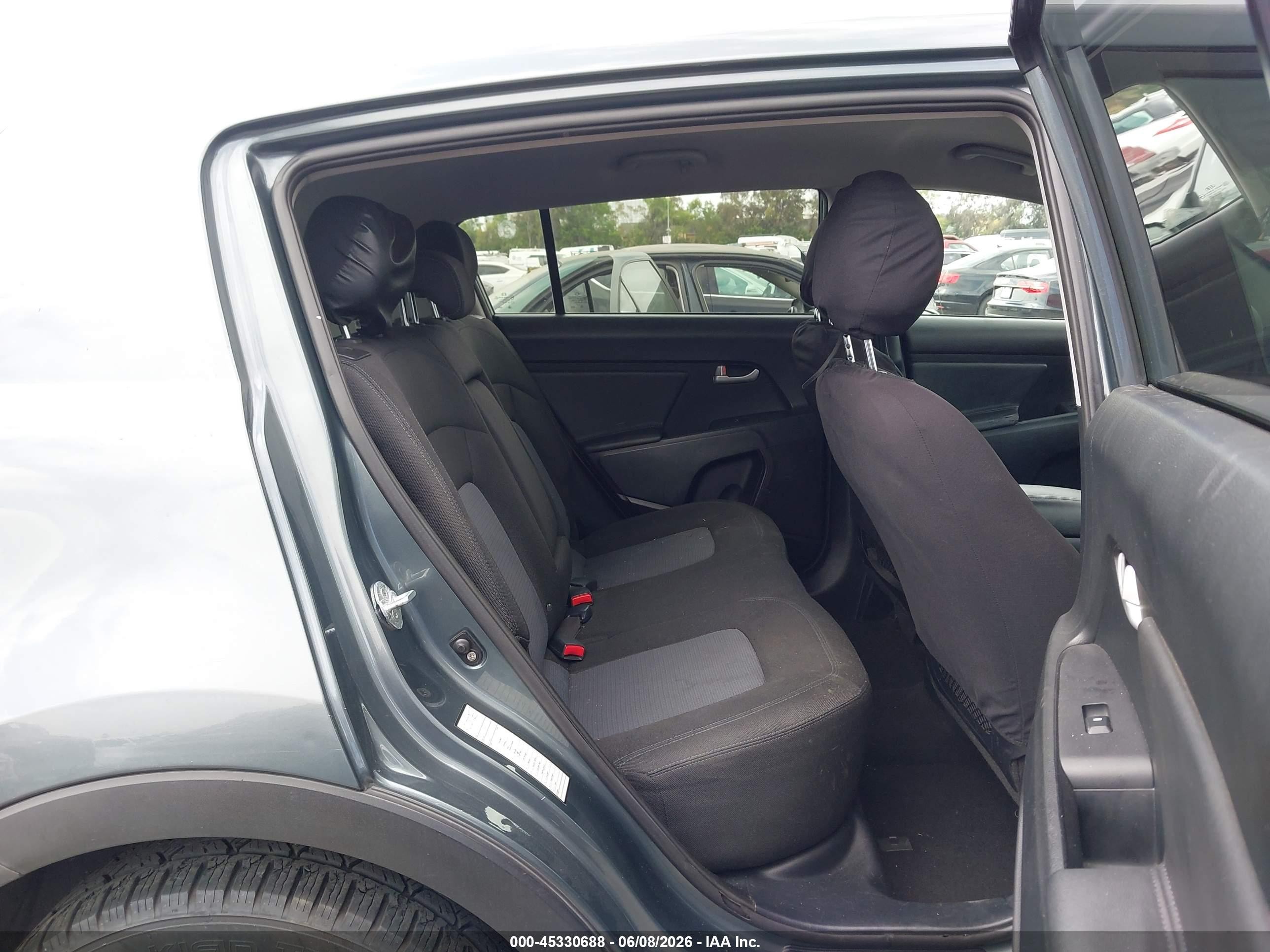 2014 Kia Sportage Lx Gray vin: KNDPBCAC7E7597794