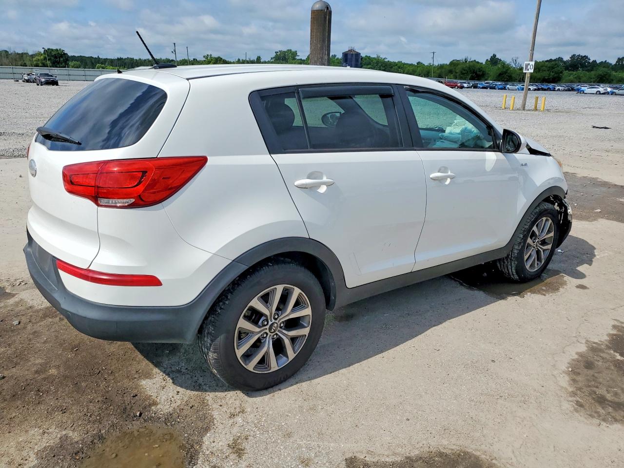 2014 Kia Sportage Lx White vin: KNDPBCAC7E7633466