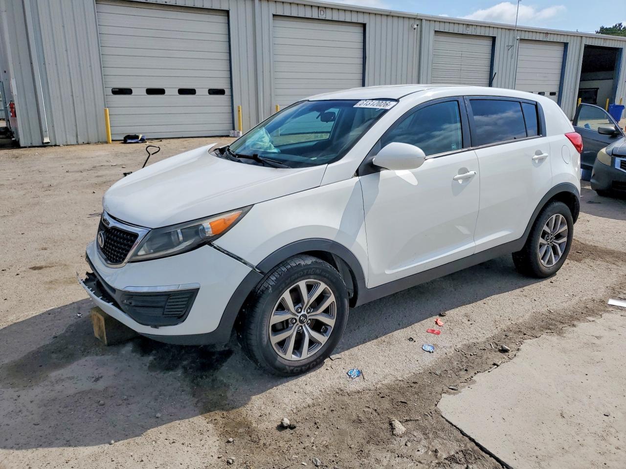 2014 Kia Sportage Lx White vin: KNDPBCAC7E7633466