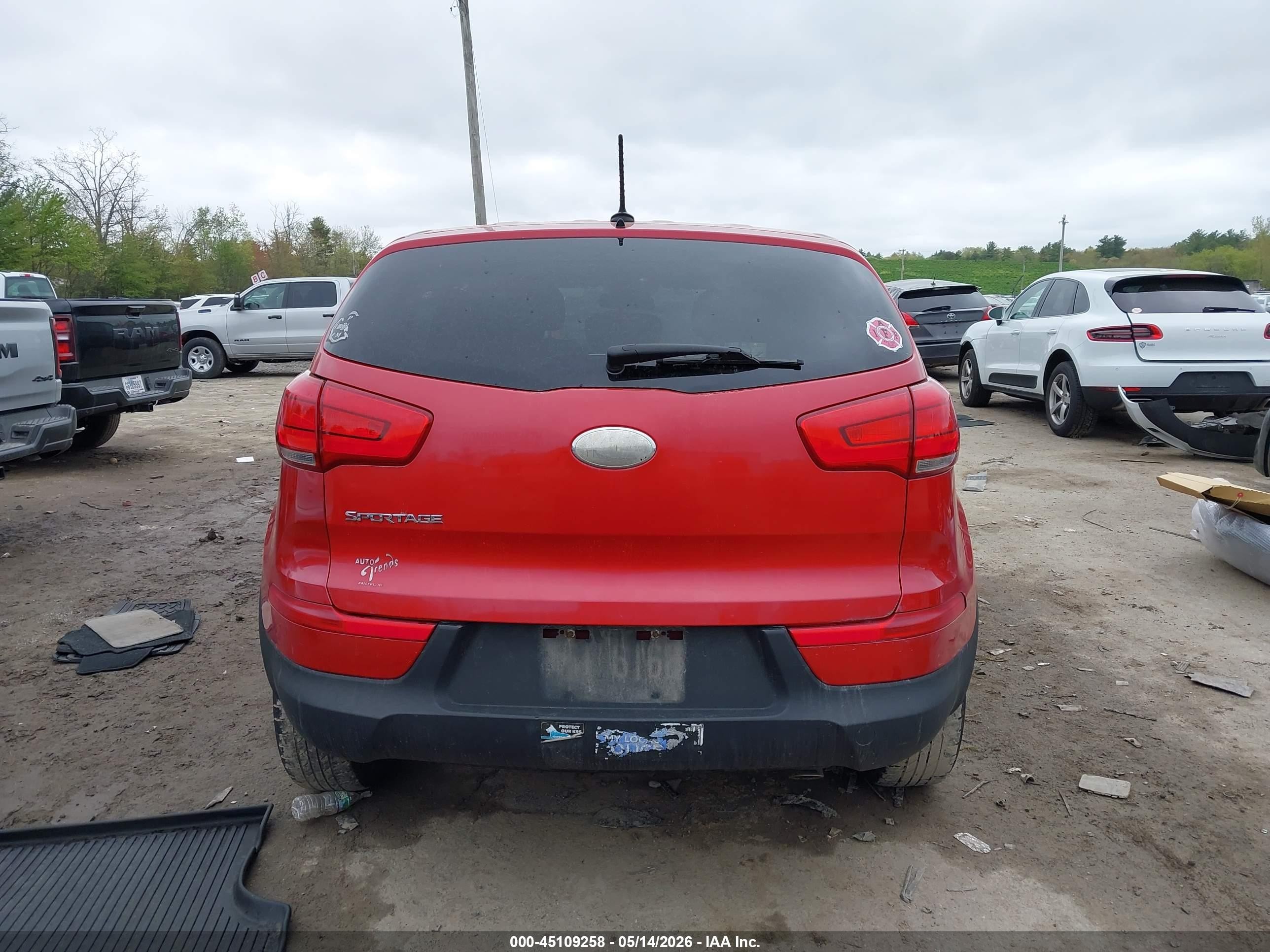 2014 Kia Sportage Lx Red vin: KNDPBCAC8E7550984