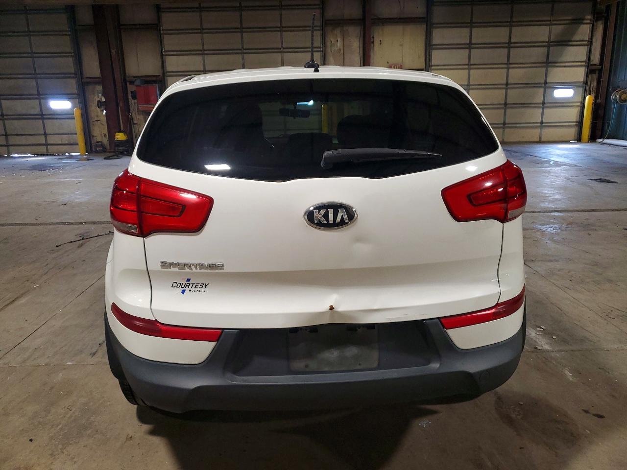 2015 Kia Sportage Lx White vin: KNDPBCAC8F7693791