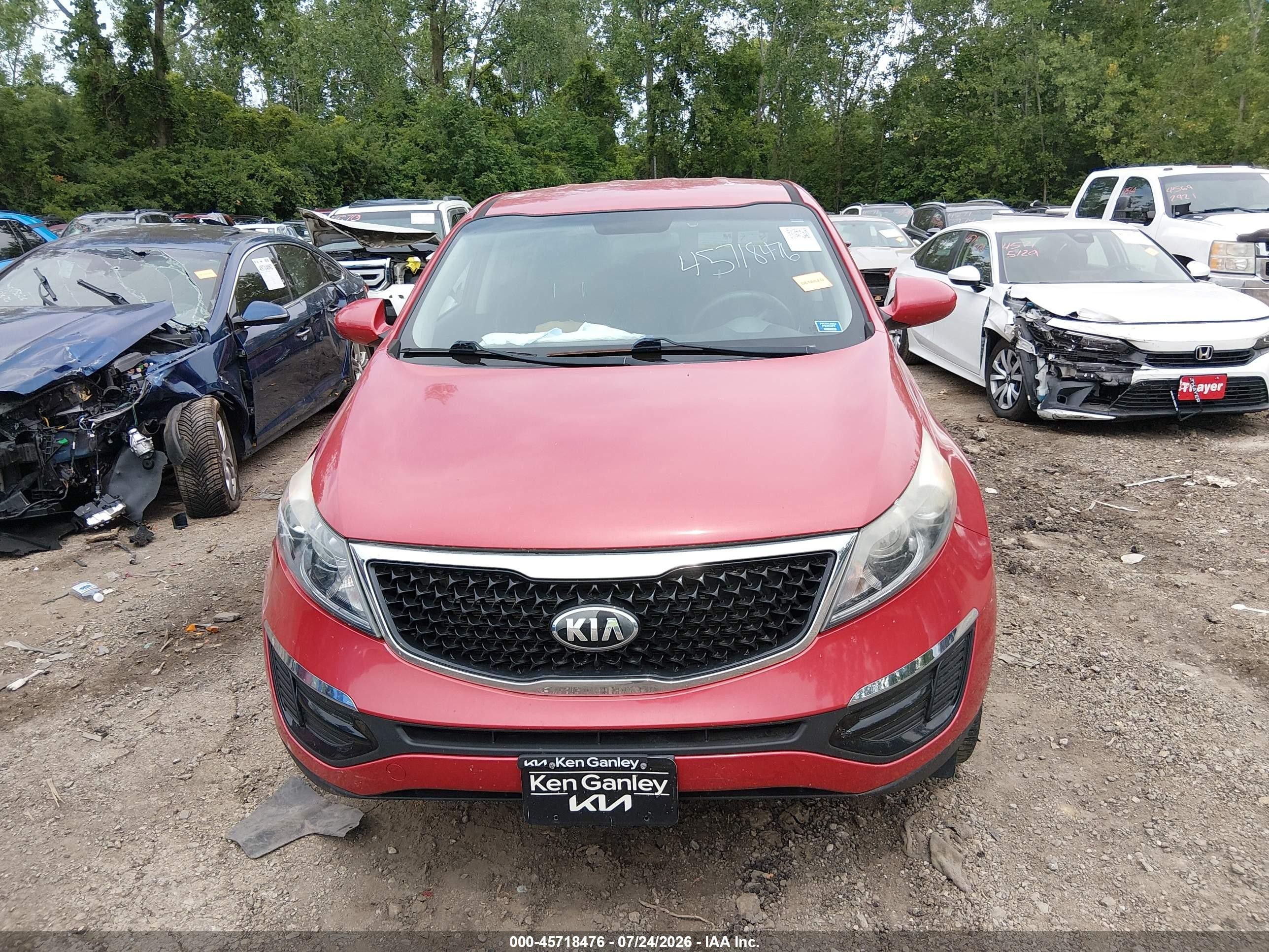 2015 Kia Sportage Lx Red vin: KNDPBCAC8F7710363