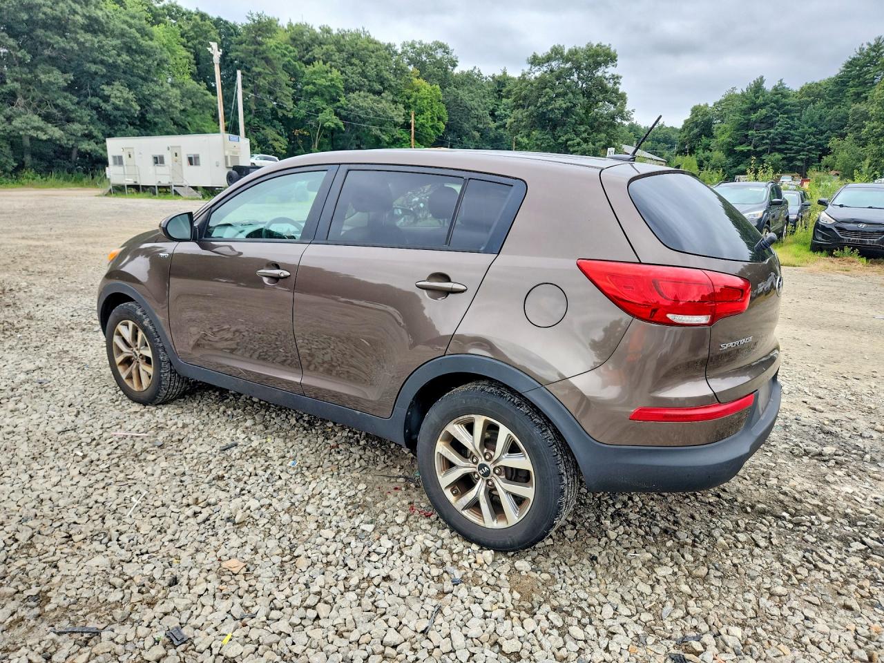 2015 Kia Sportage Lx Brown vin: KNDPBCAC8F7716227