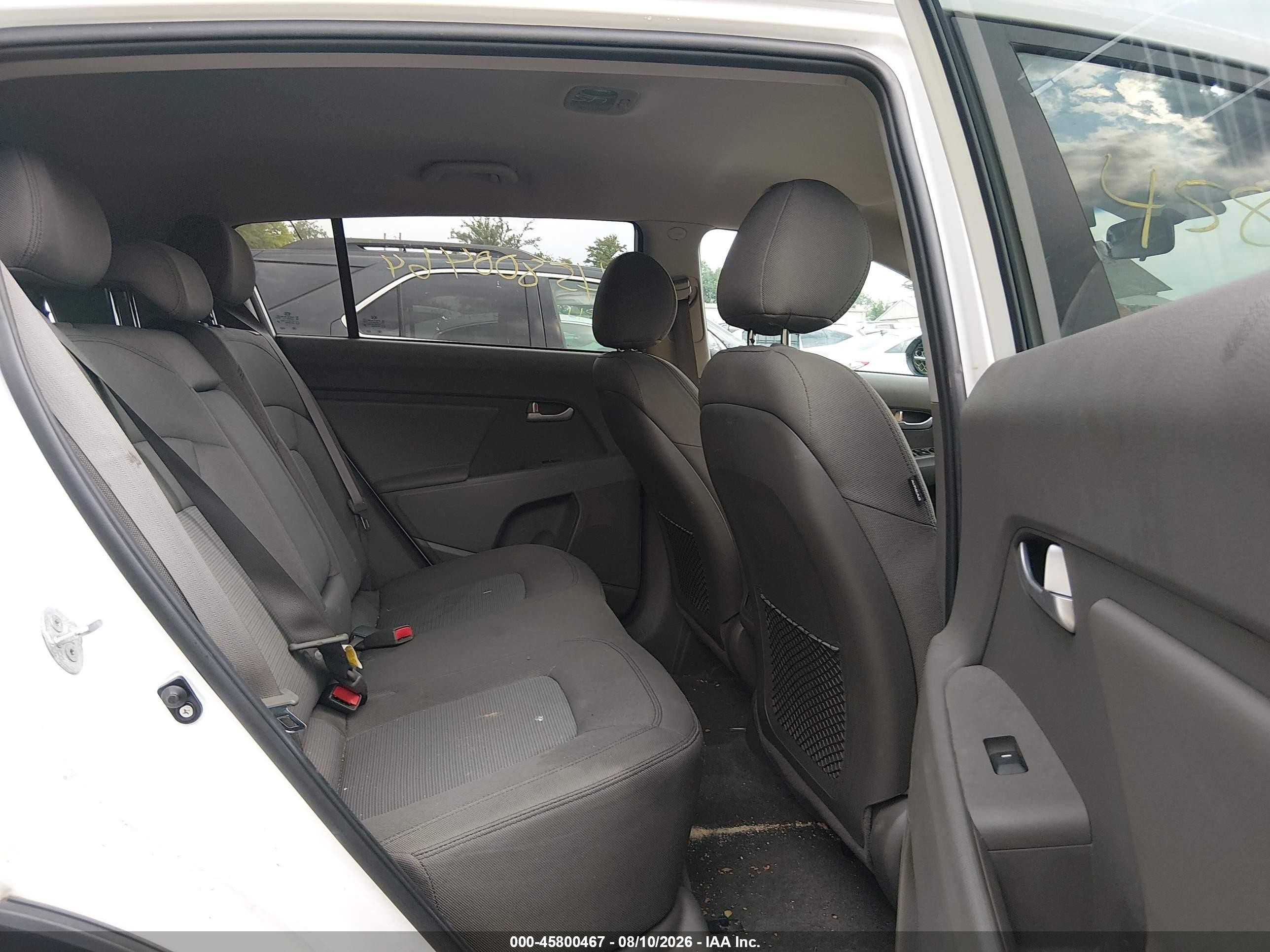 2015 Kia Sportage Lx White vin: KNDPBCAC8F7780087