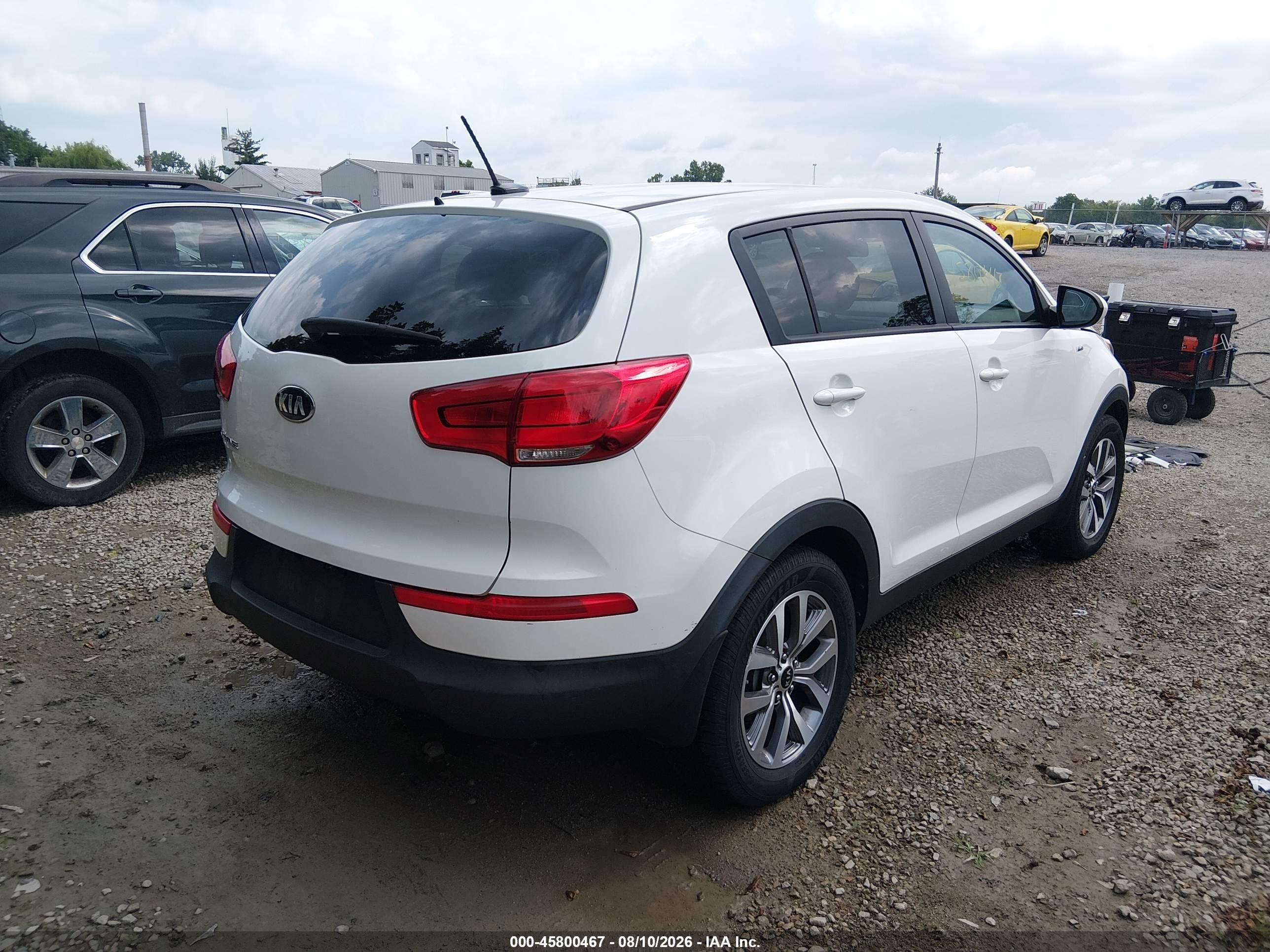 2015 Kia Sportage Lx White vin: KNDPBCAC8F7780087
