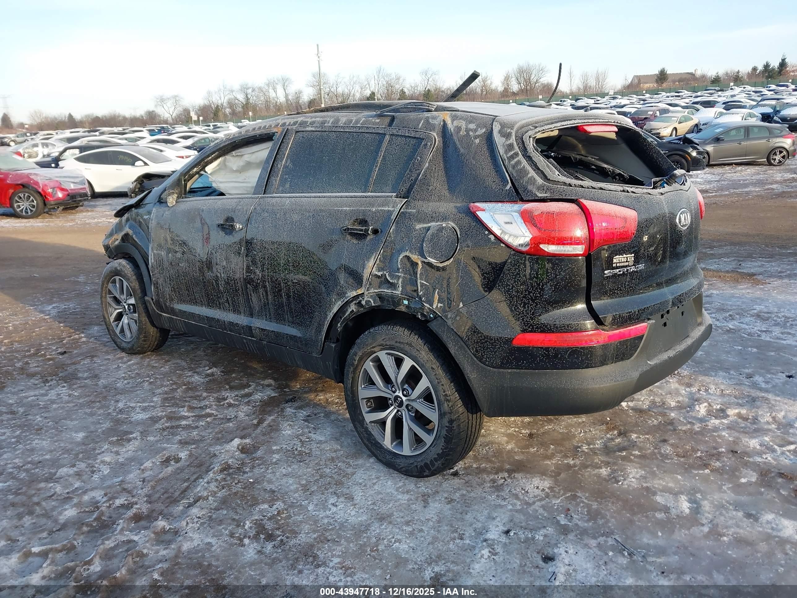 2015 Kia Sportage Lx Черный vin: KNDPBCAC8F7786987