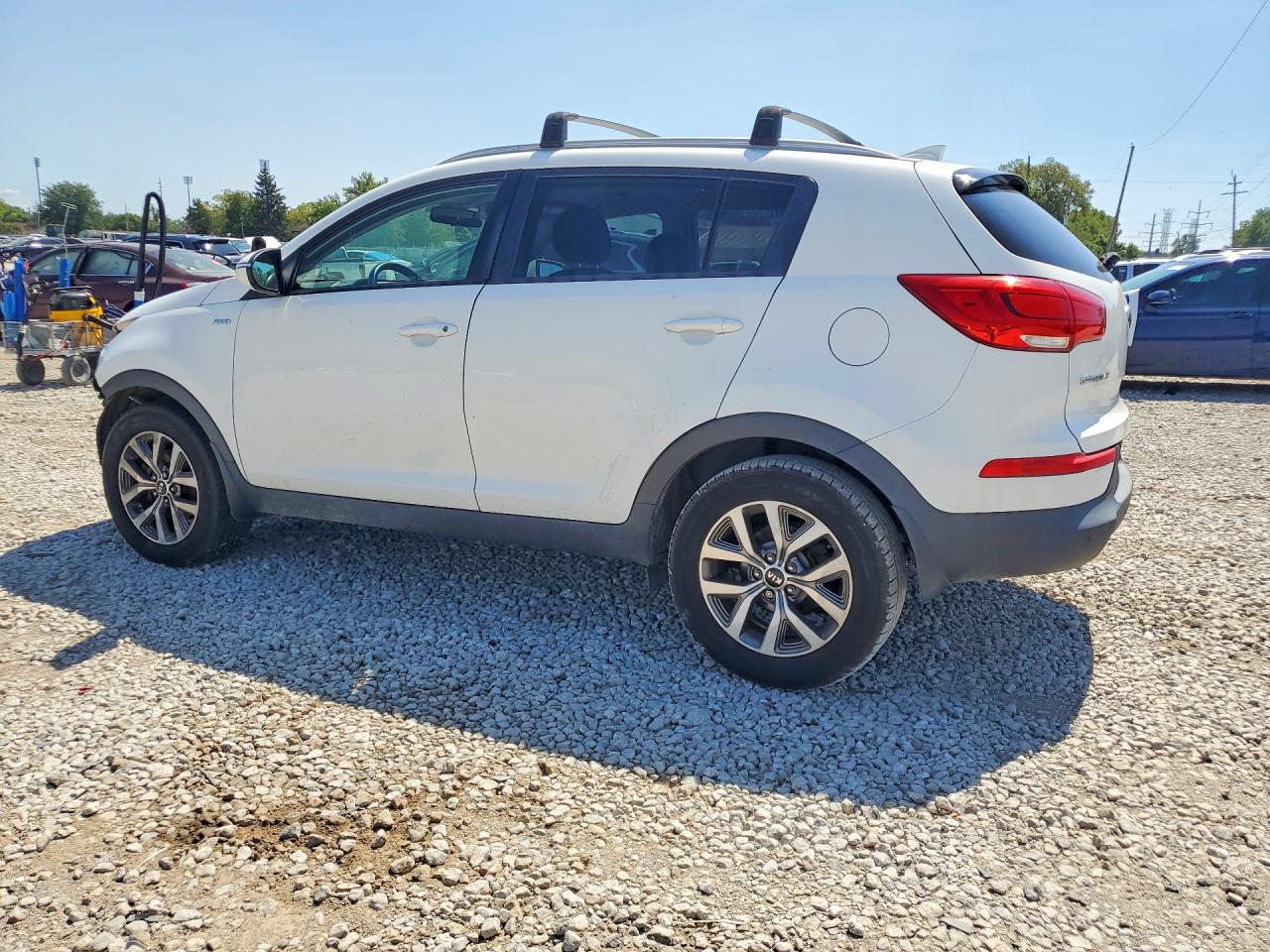 2014 Kia Sportage Lx White vin: KNDPBCAC9E7641469