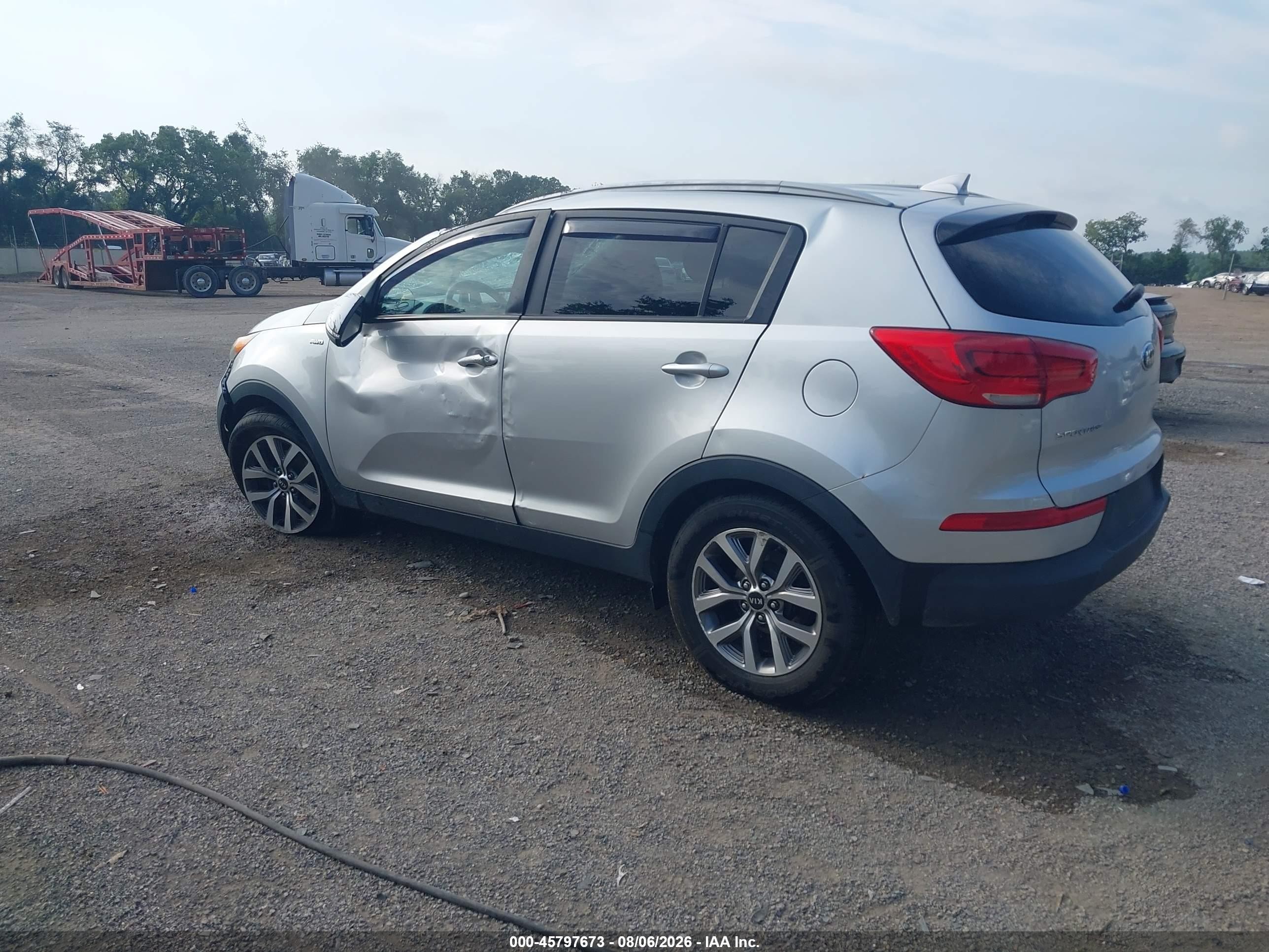 2015 Kia Sportage Lx Черный vin: KNDPBCAC9F7684209
