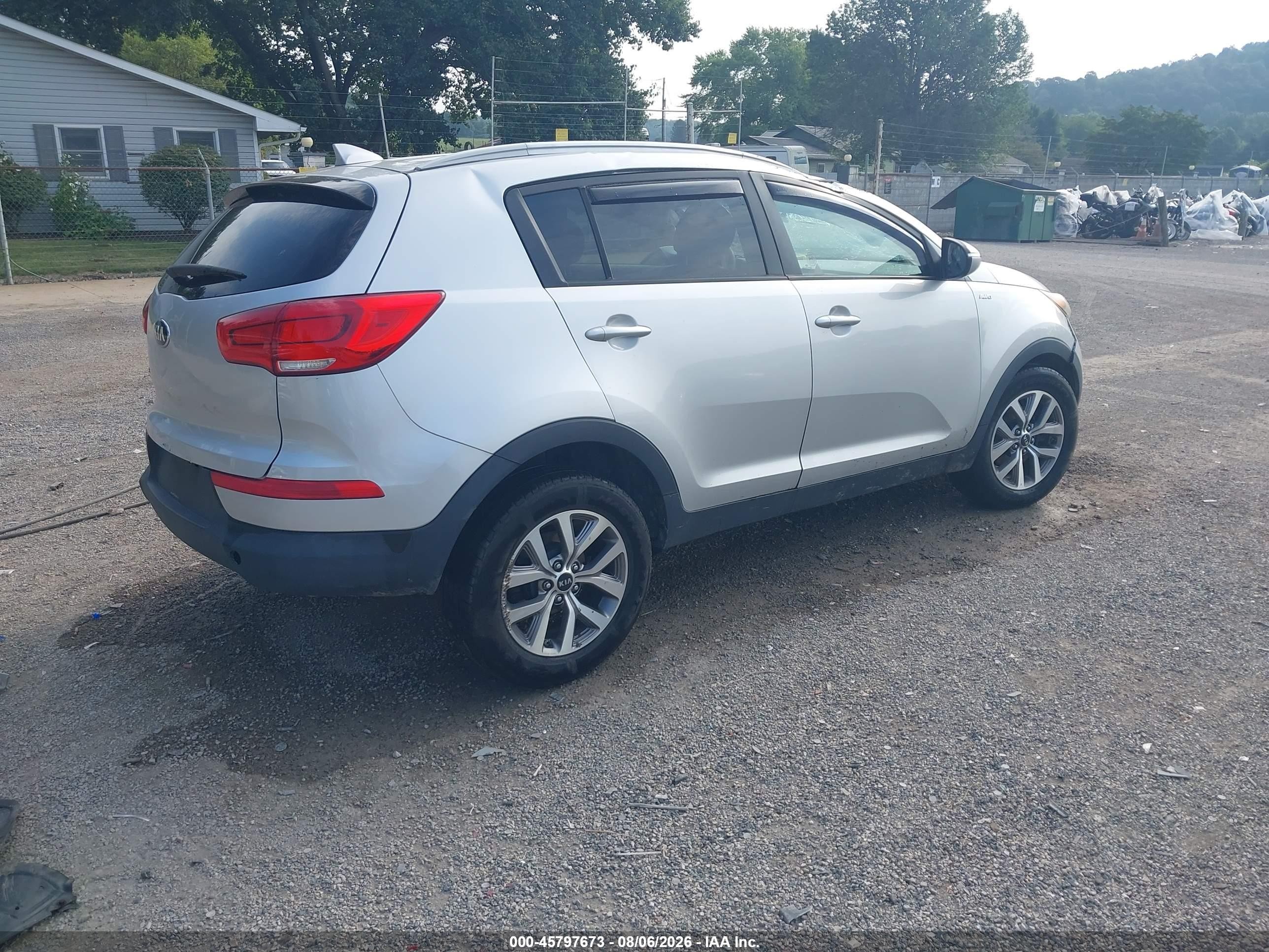 2015 Kia Sportage Lx Черный vin: KNDPBCAC9F7684209