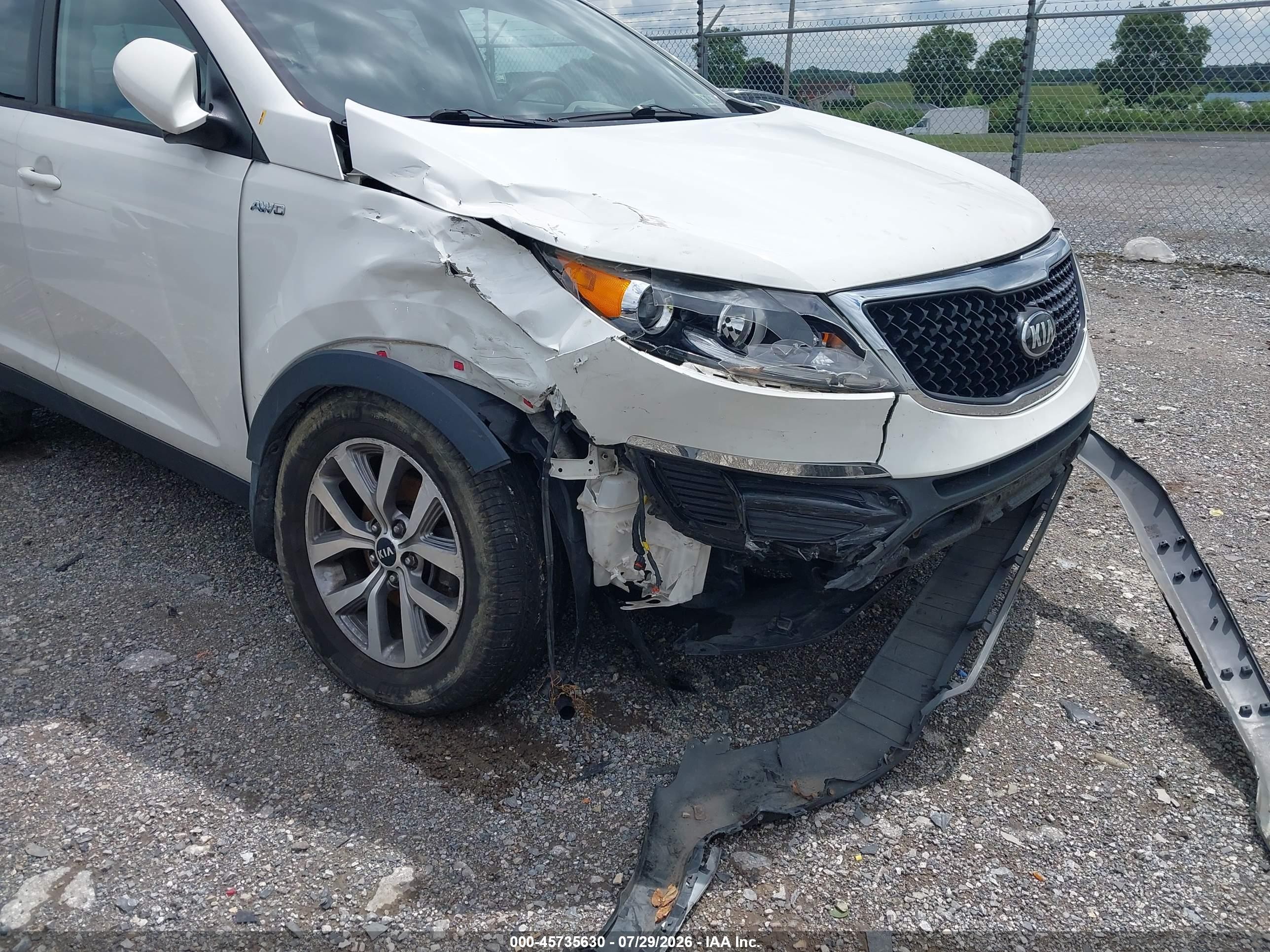 2015 Kia Sportage Lx White vin: KNDPBCAC9F7766294