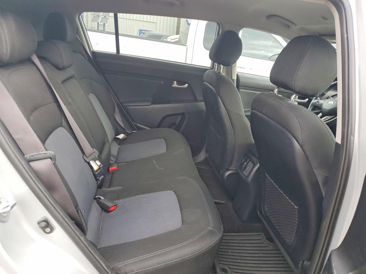 2016 Kia Sportage Lx Silver vin: KNDPBCAC9G7869104